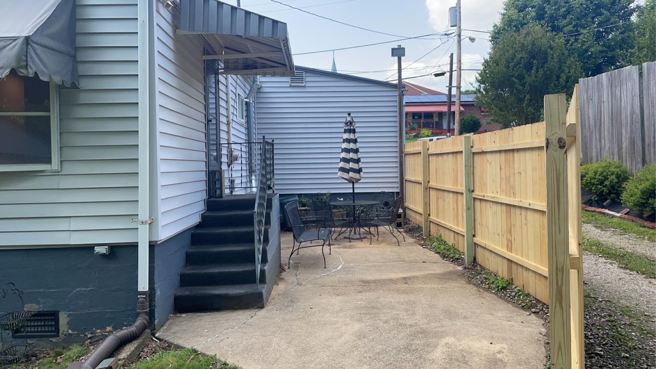 807 N Norwood Rd