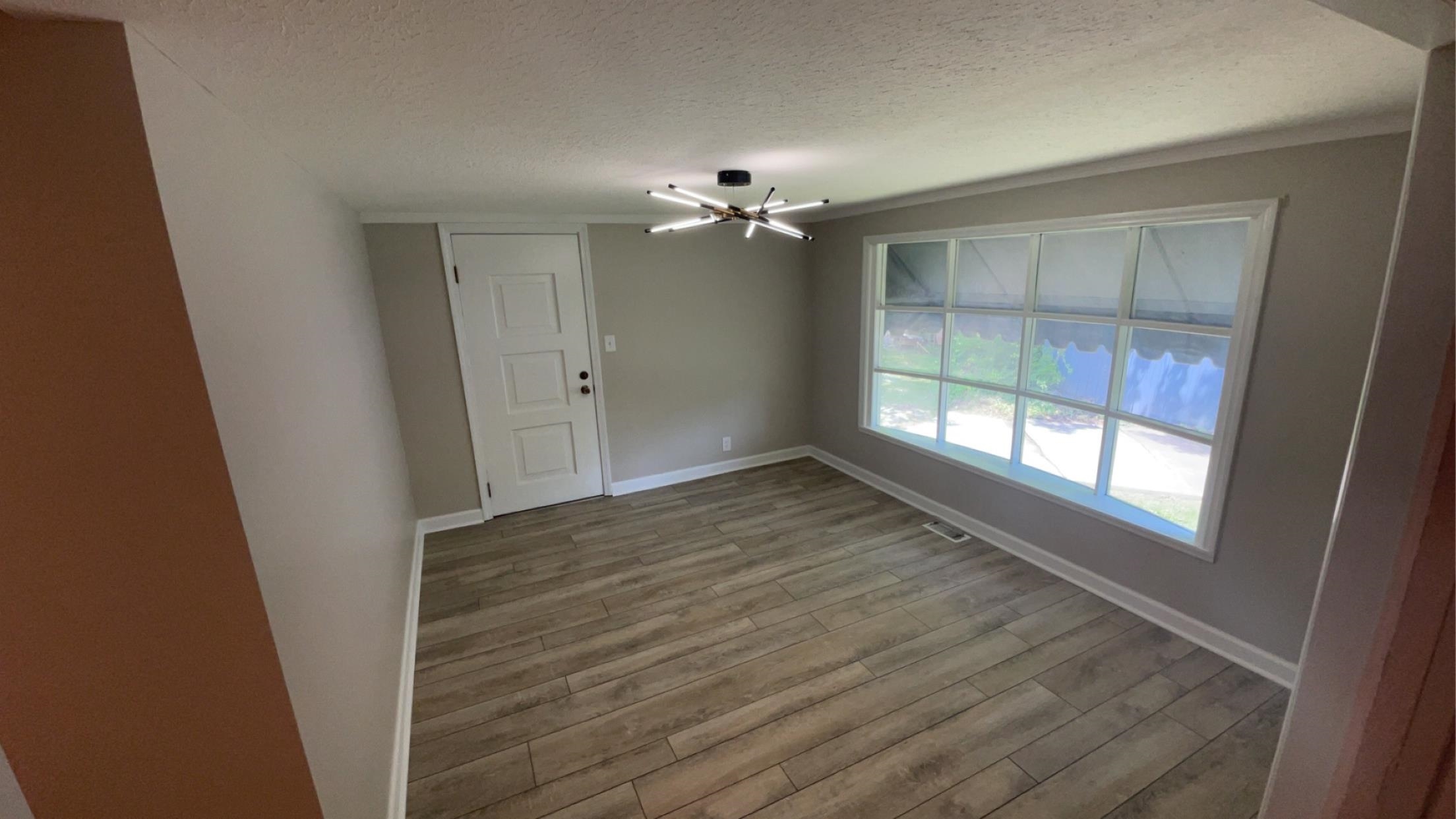 807 N Norwood Rd