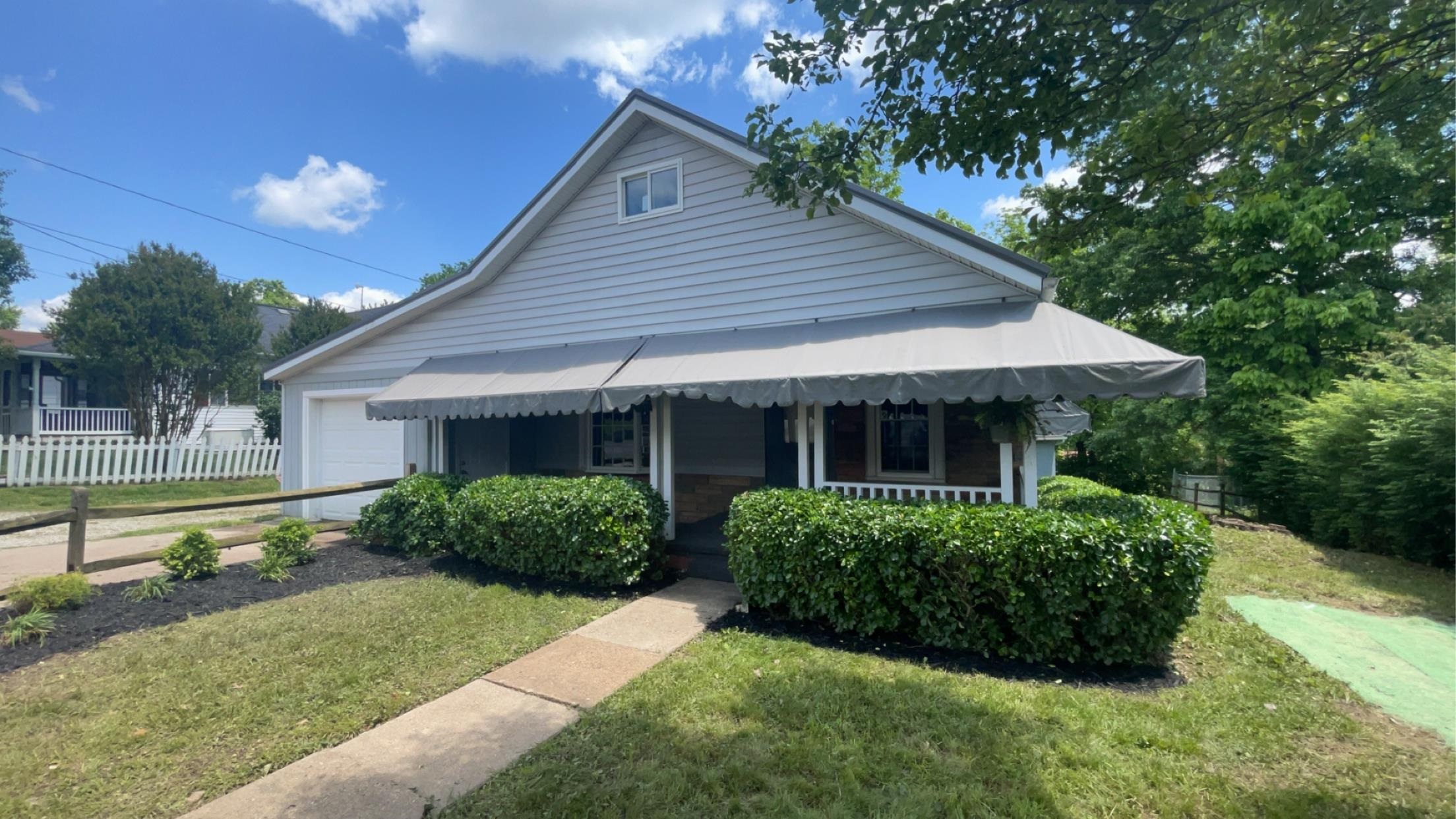 807 N Norwood Rd