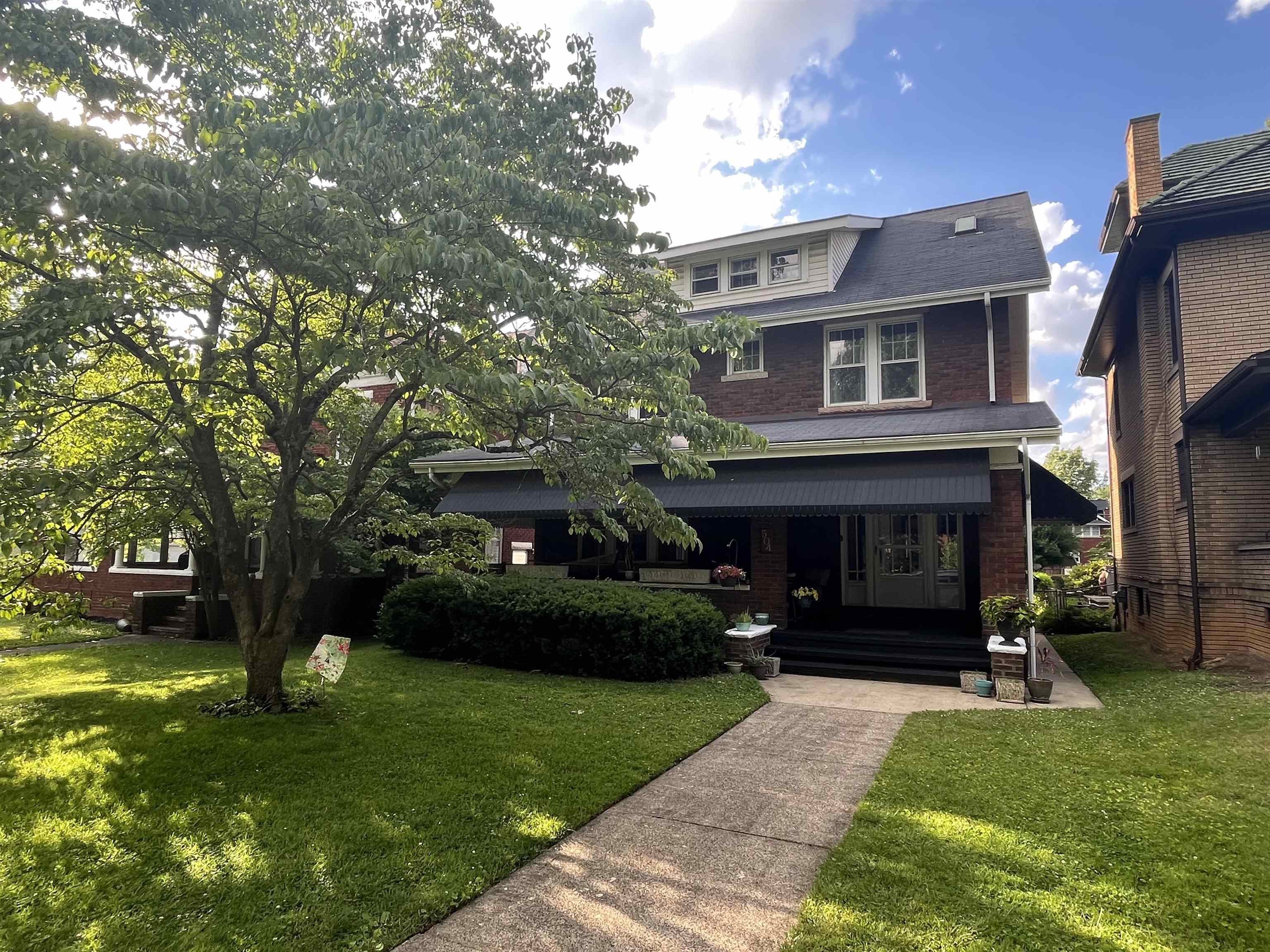 504 11th Ave.