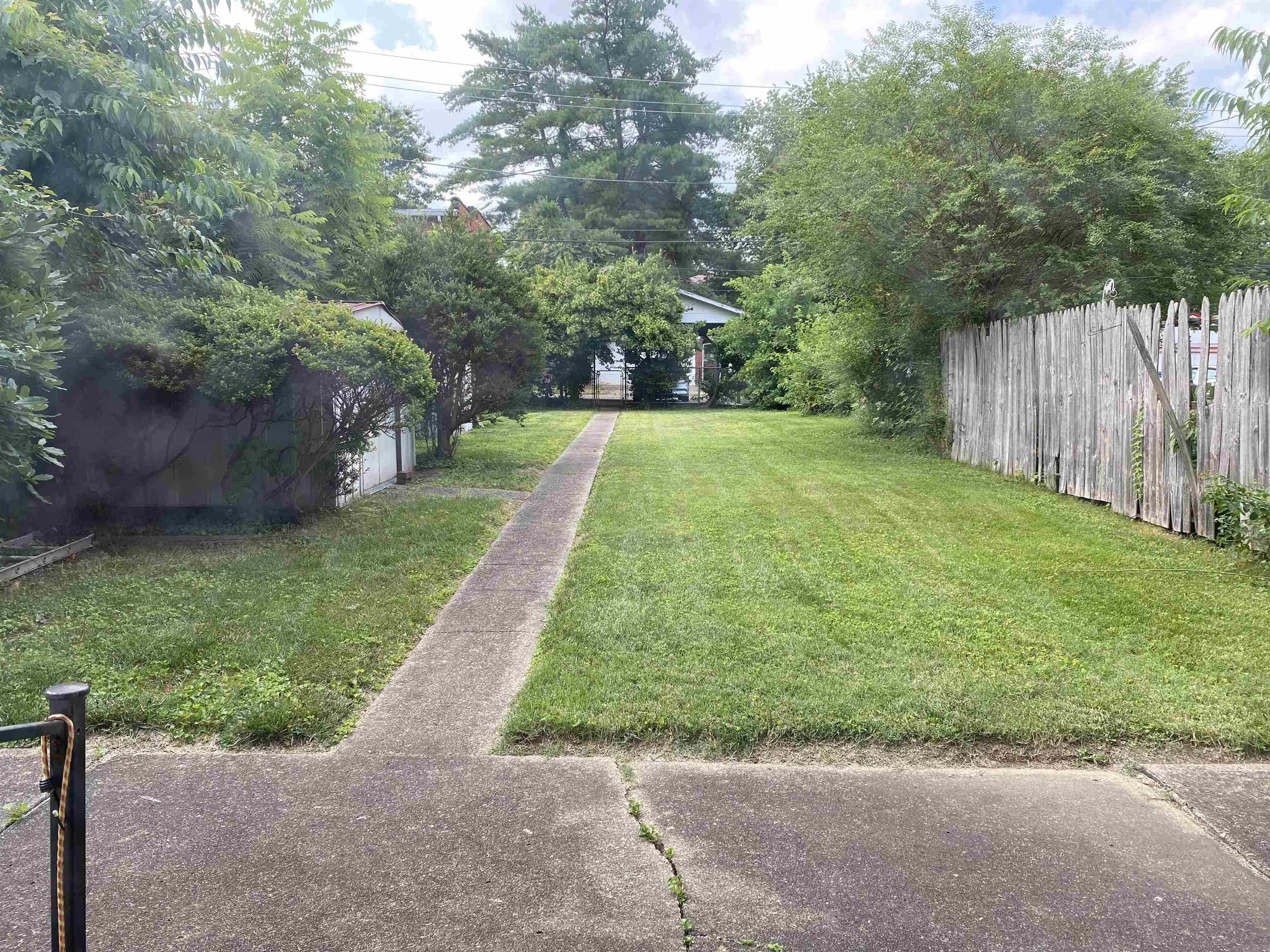1012 11th Ave