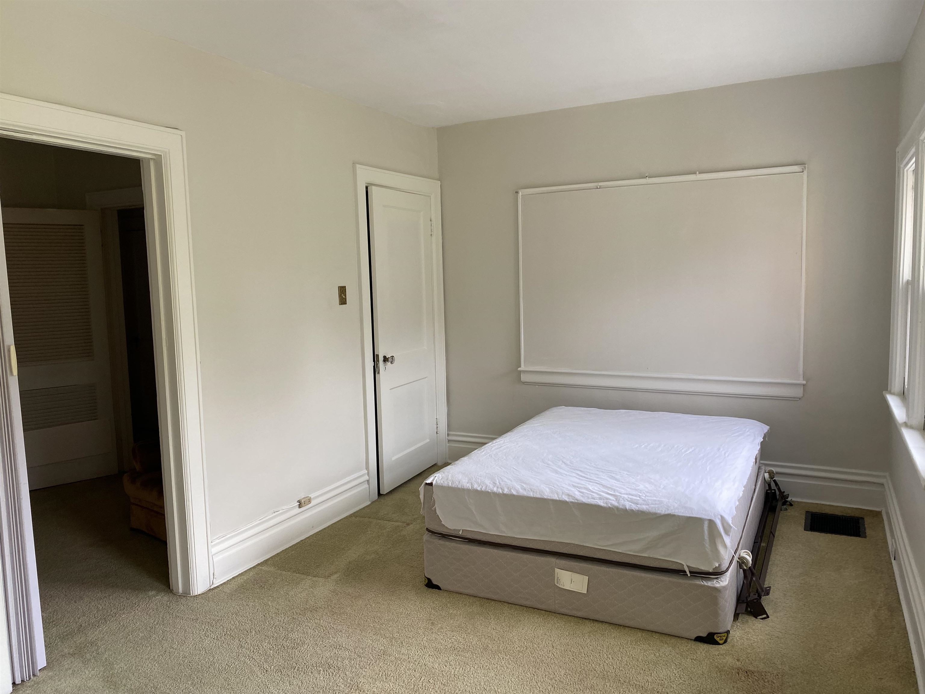 1012 11th Ave