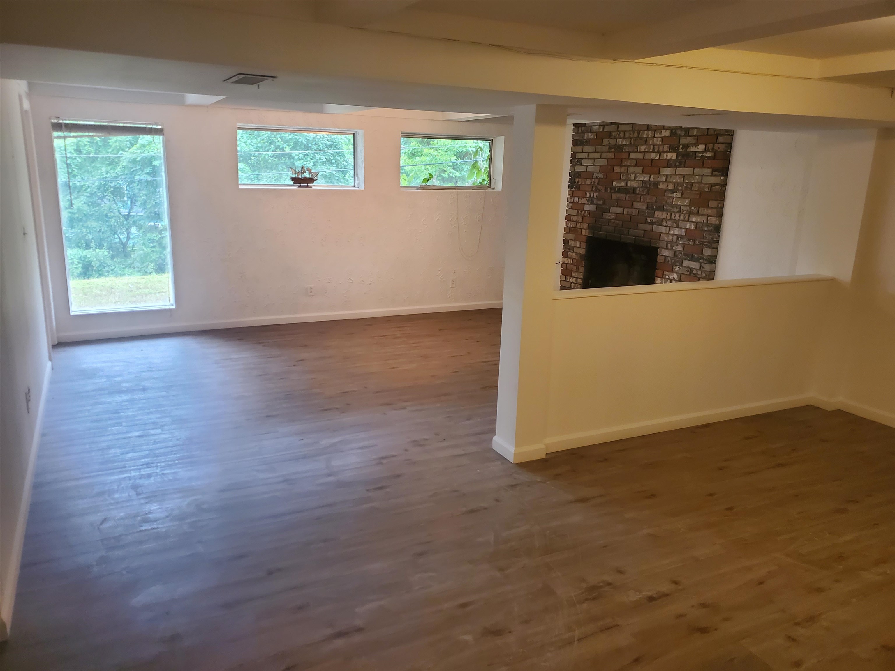 1600 Highland Park Drive