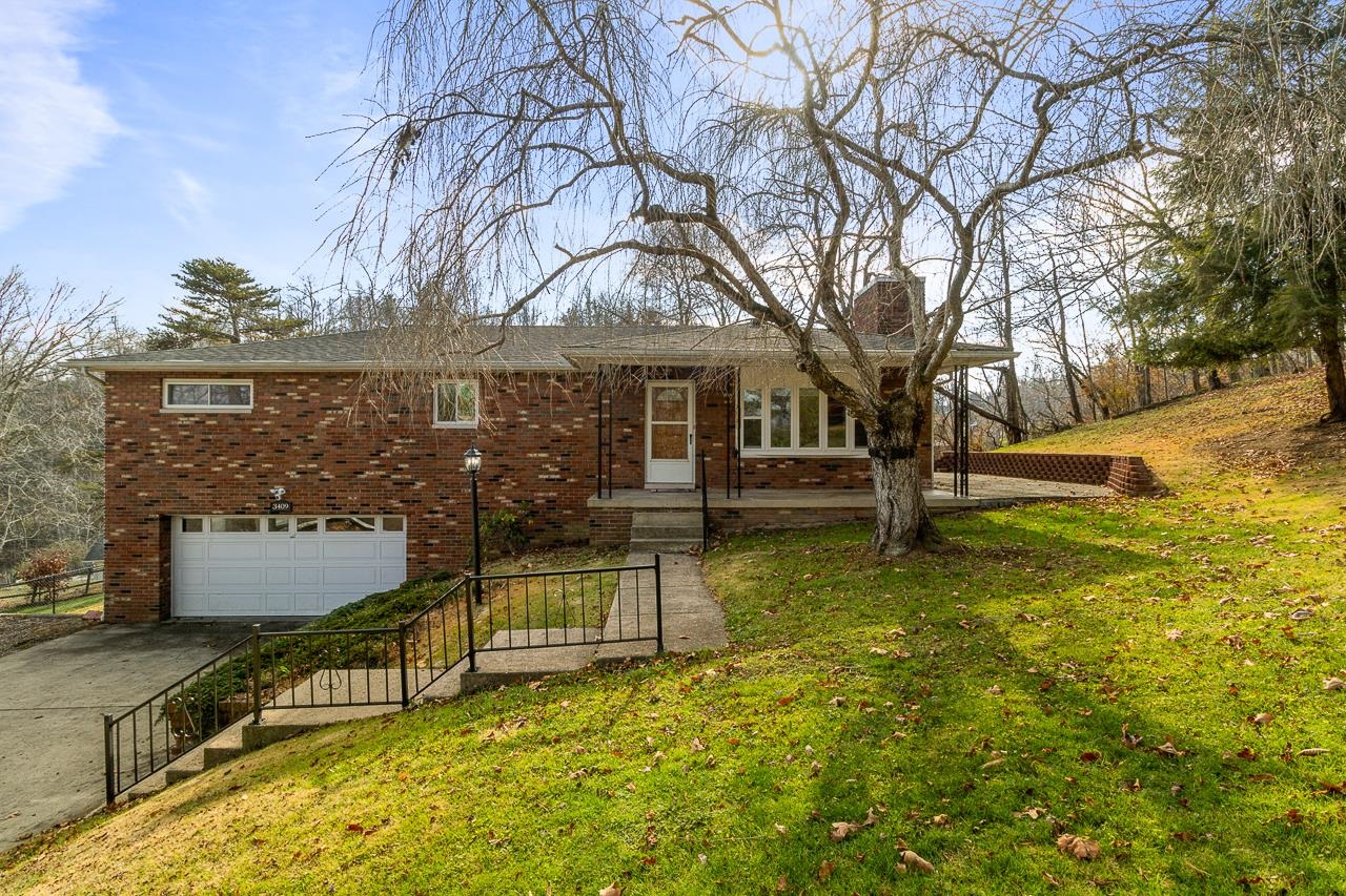 3409 Allen Court