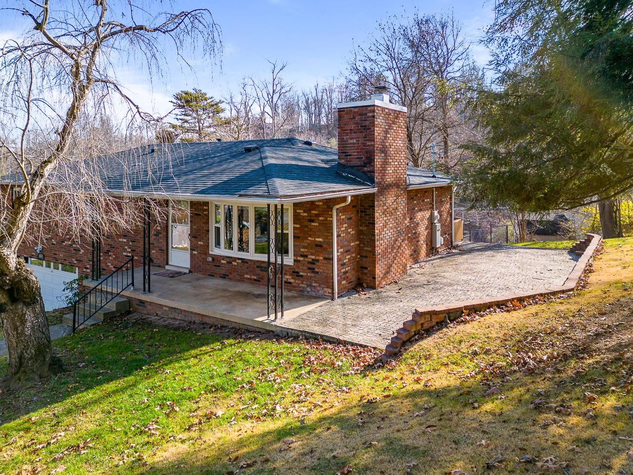 3409 Allen Court
