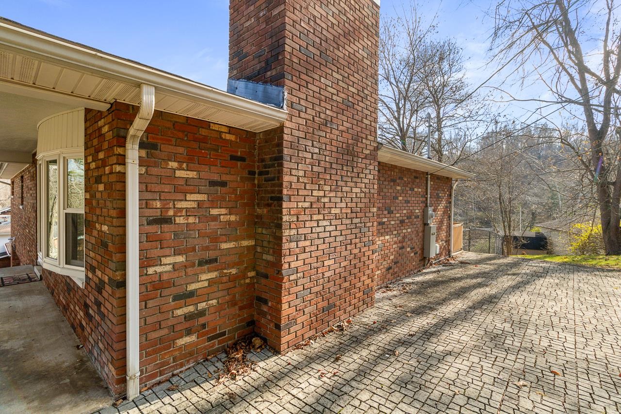3409 Allen Court