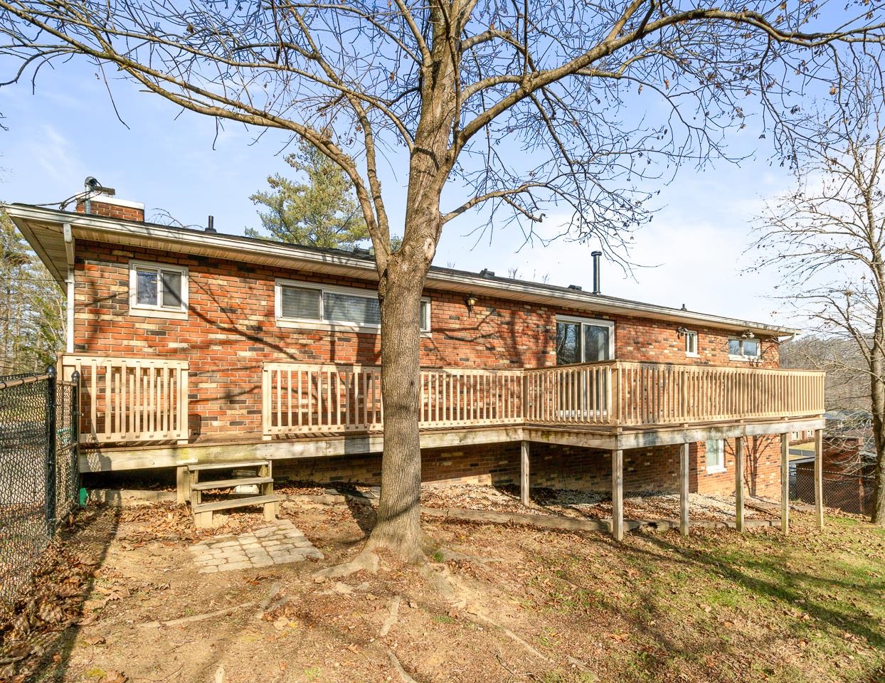 3409 Allen Court
