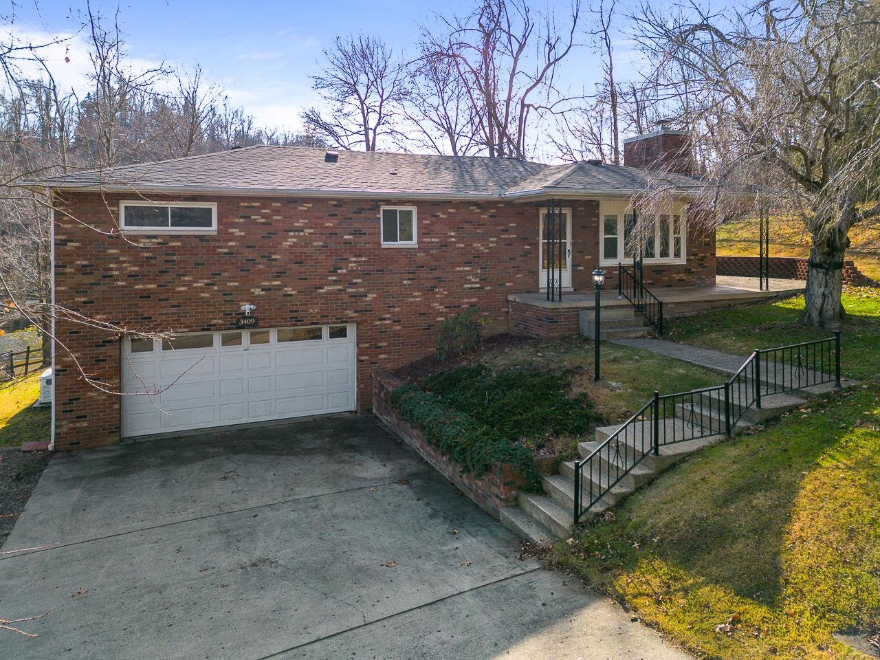 3409 Allen Court