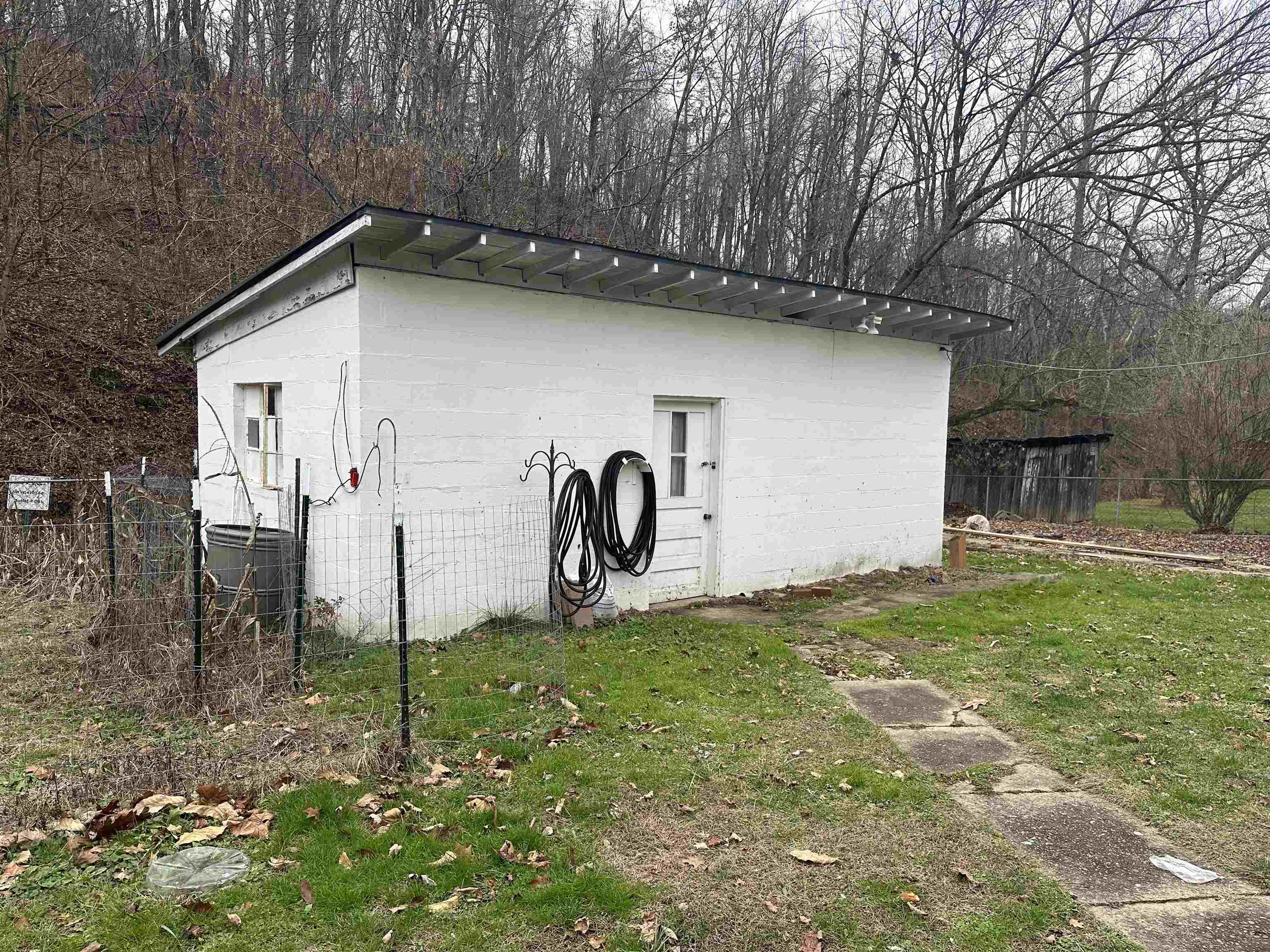3840 Grapevine Road