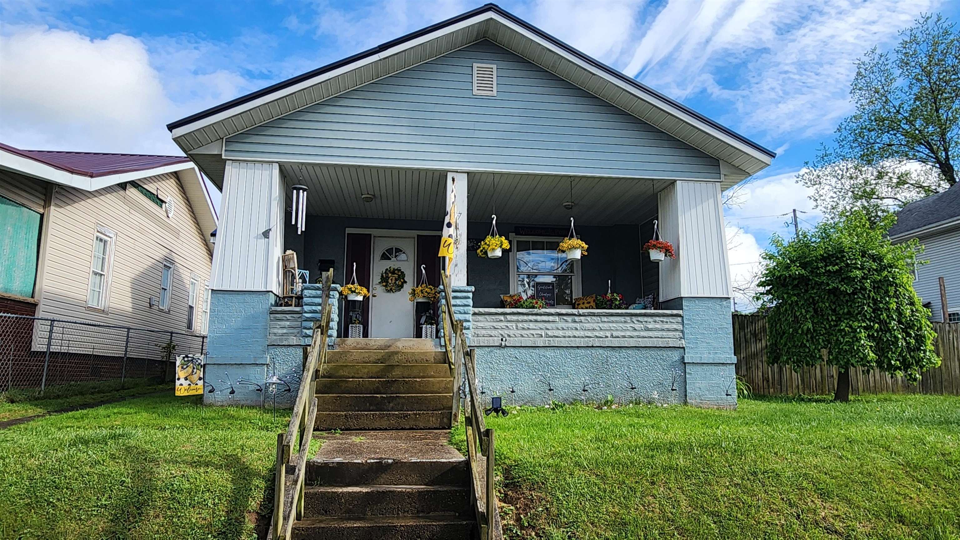 417 7th Ave W
