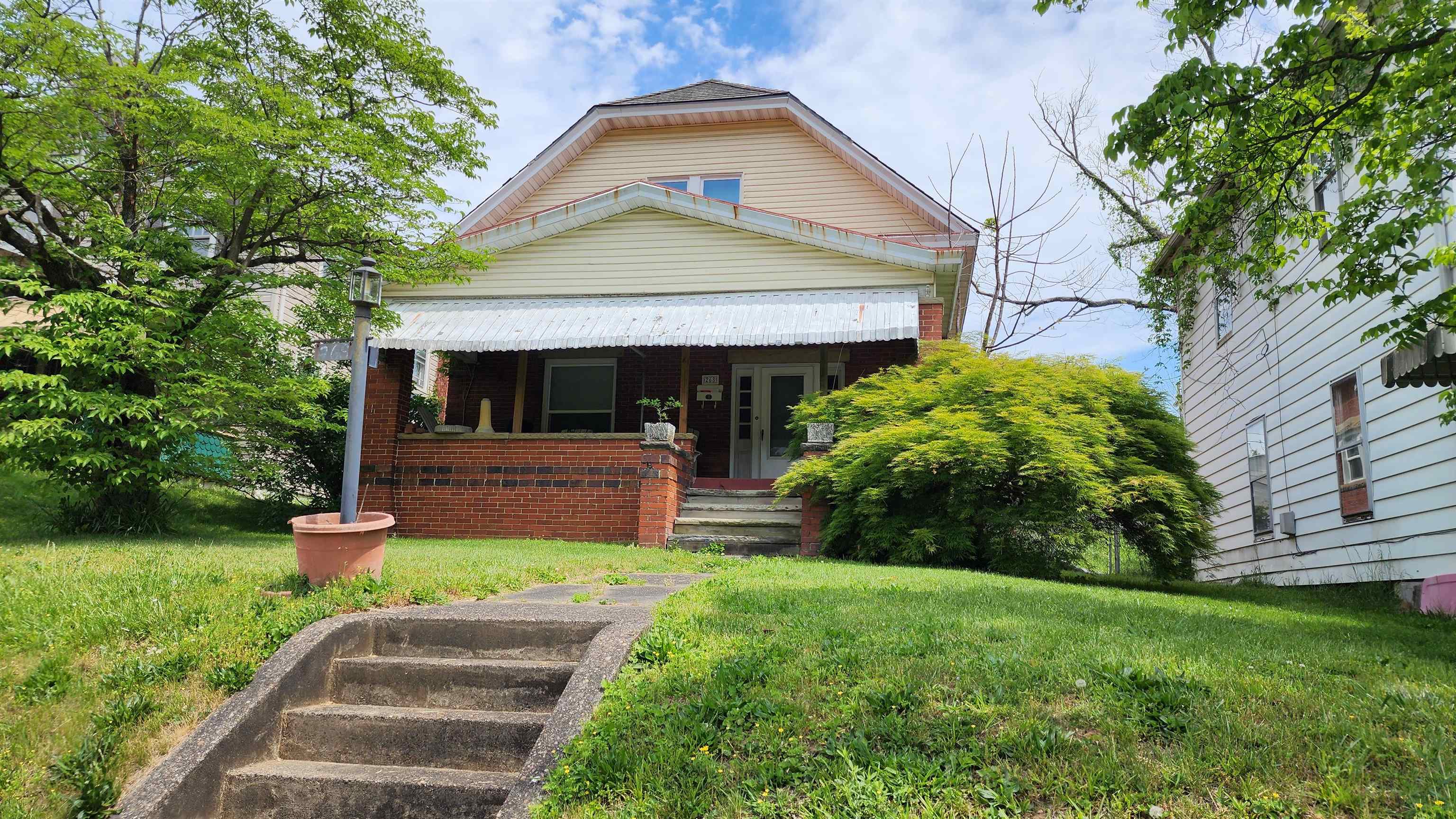268 Norway Ave