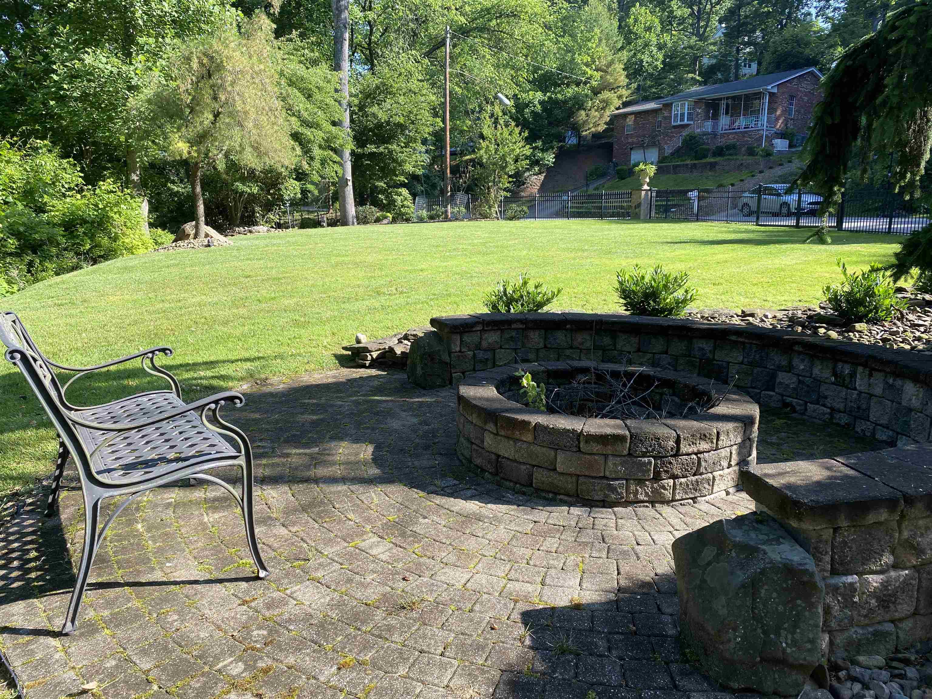 300 Roland Park Drive