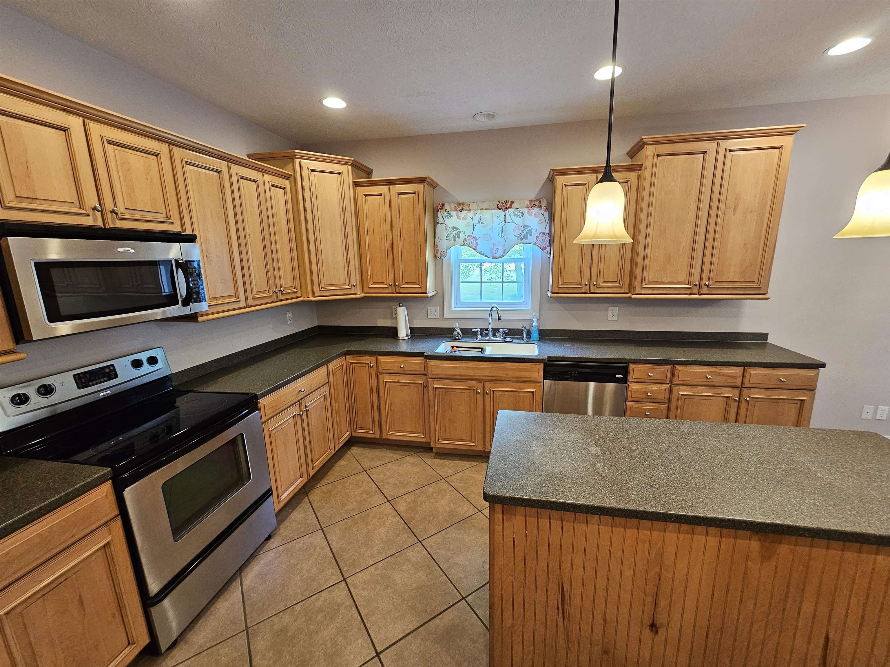 1024 Nashmont Drive