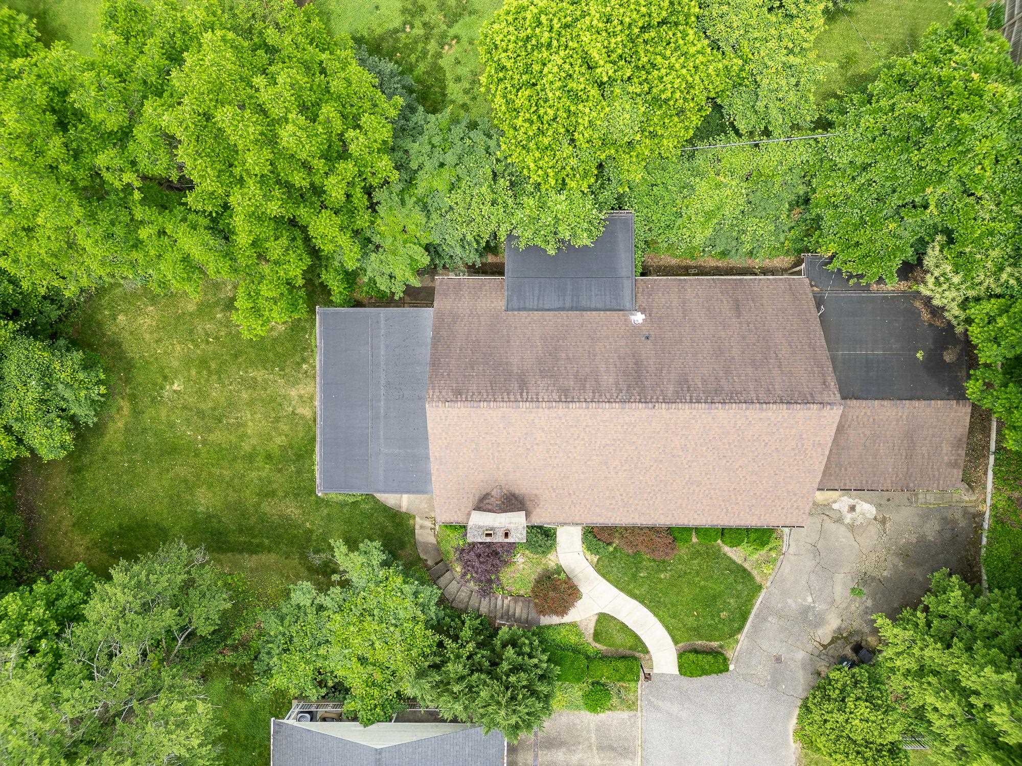 8 Virginia Court