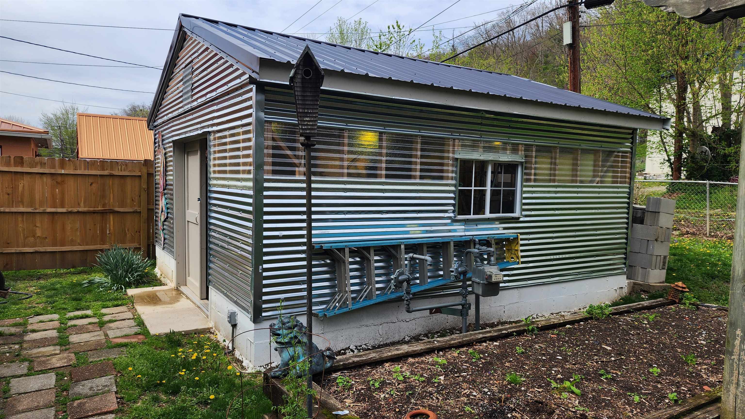 1220 Spring Valley Drive