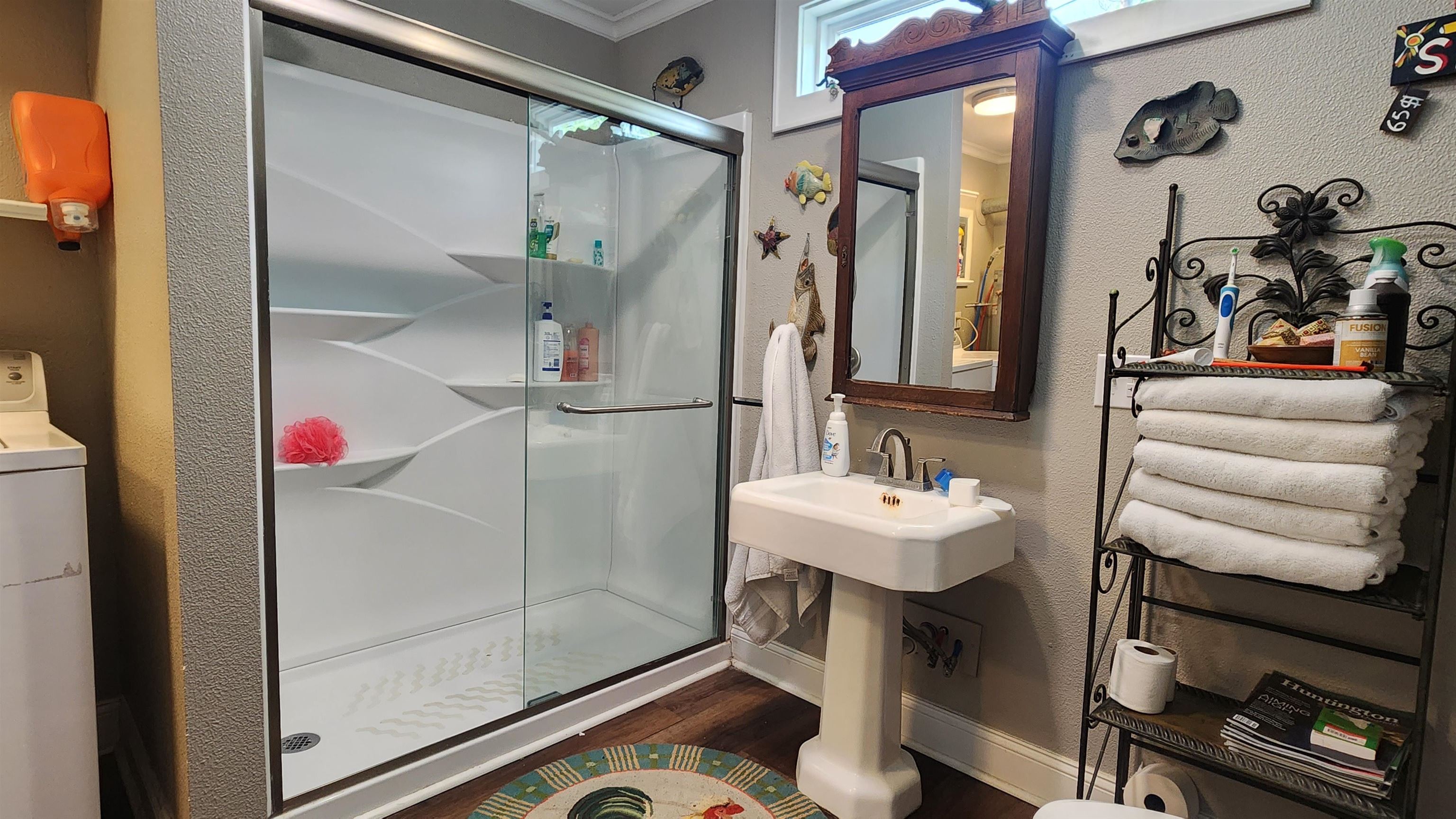 1220 Spring Valley Drive