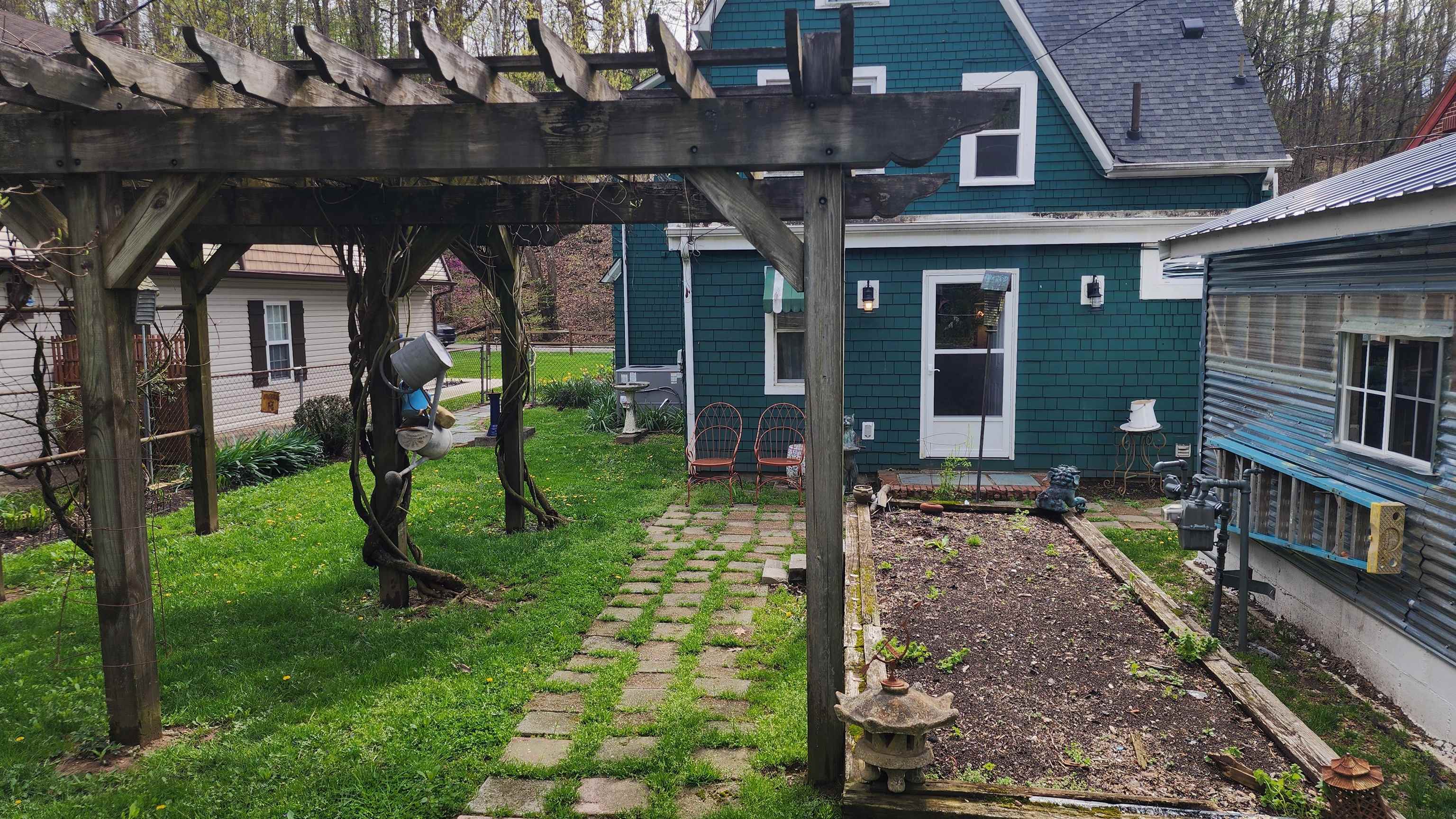 1220 Spring Valley Drive