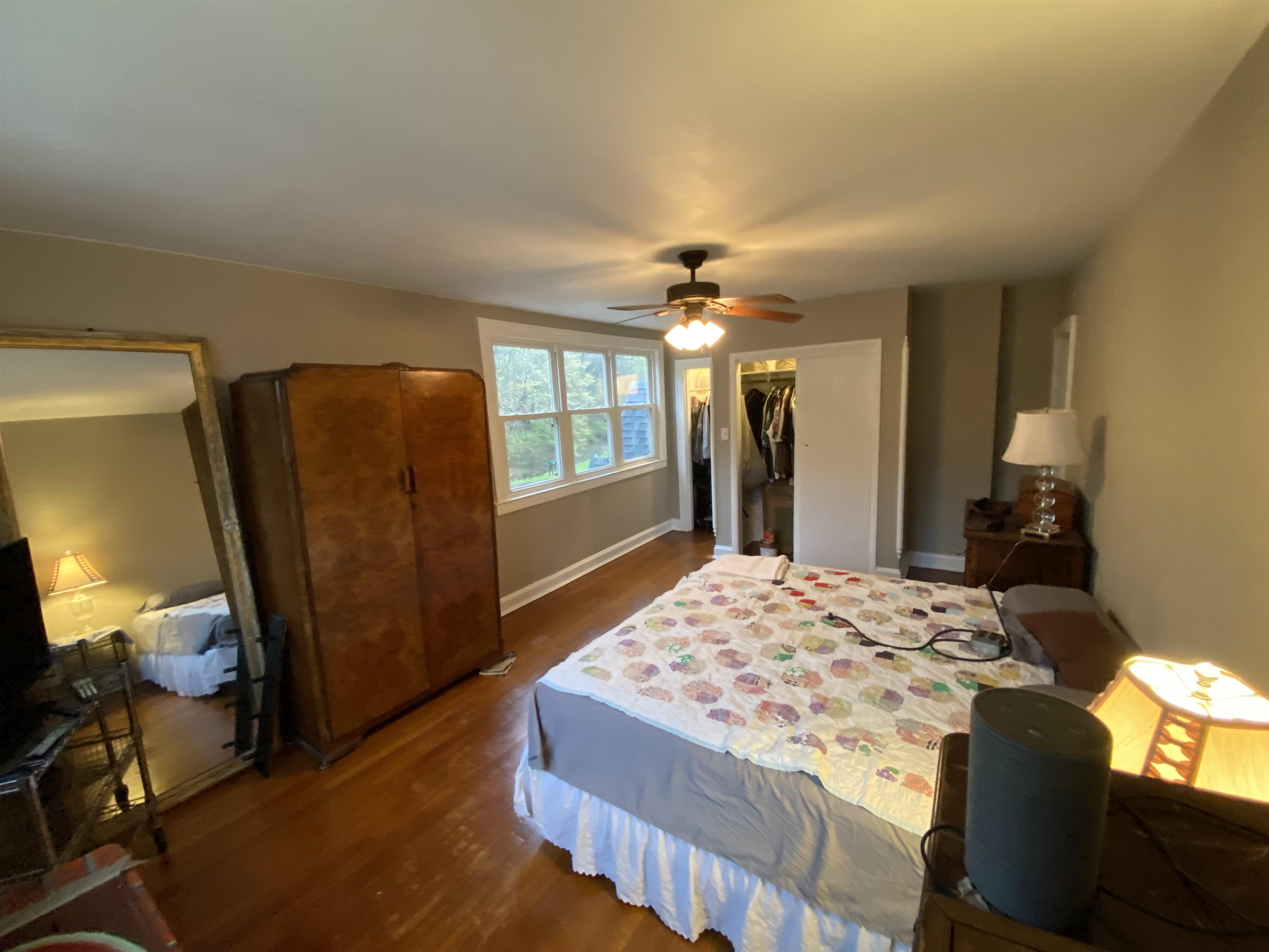 1220 Spring Valley Drive