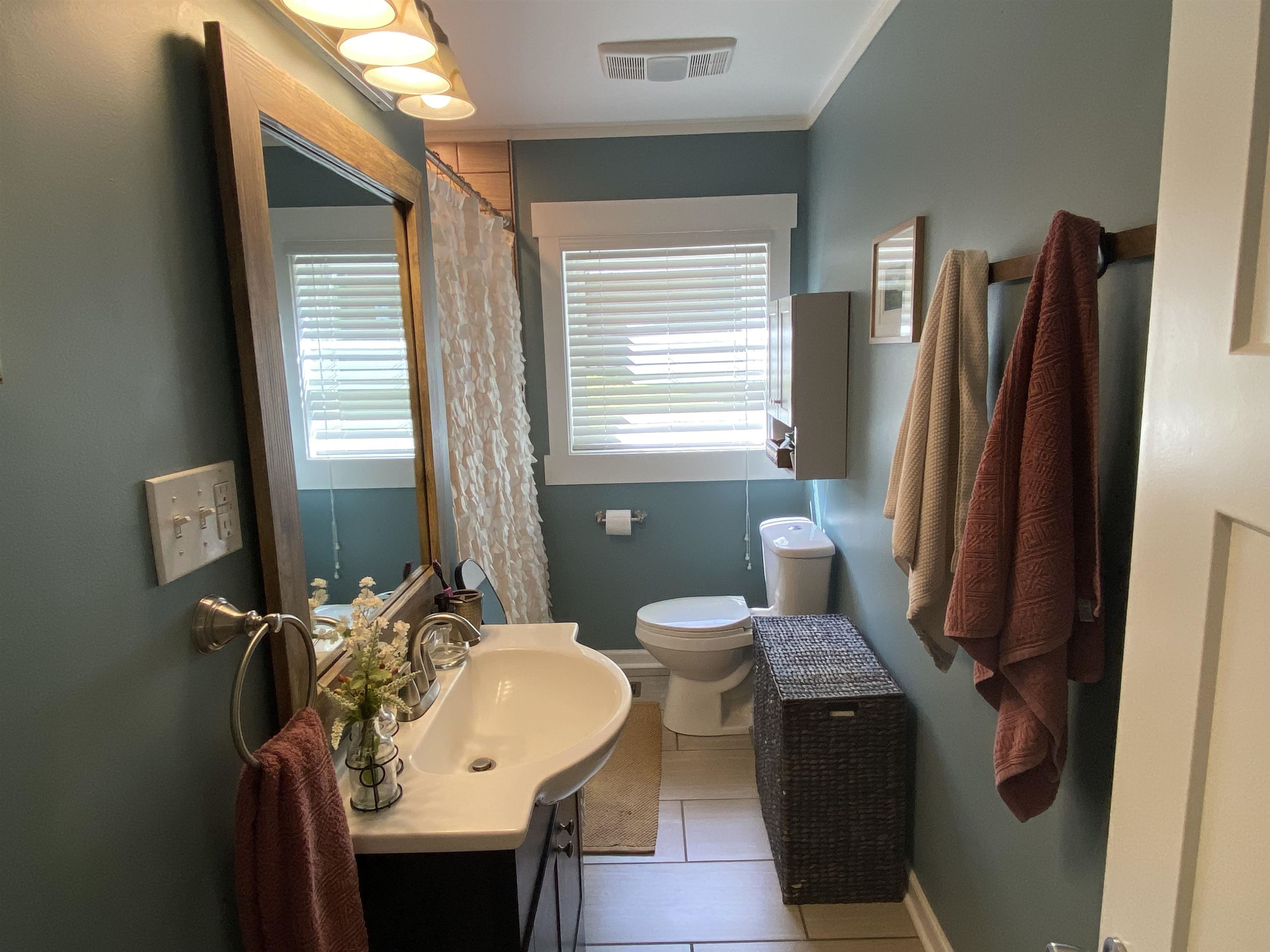 147 Honeysuckle Lane