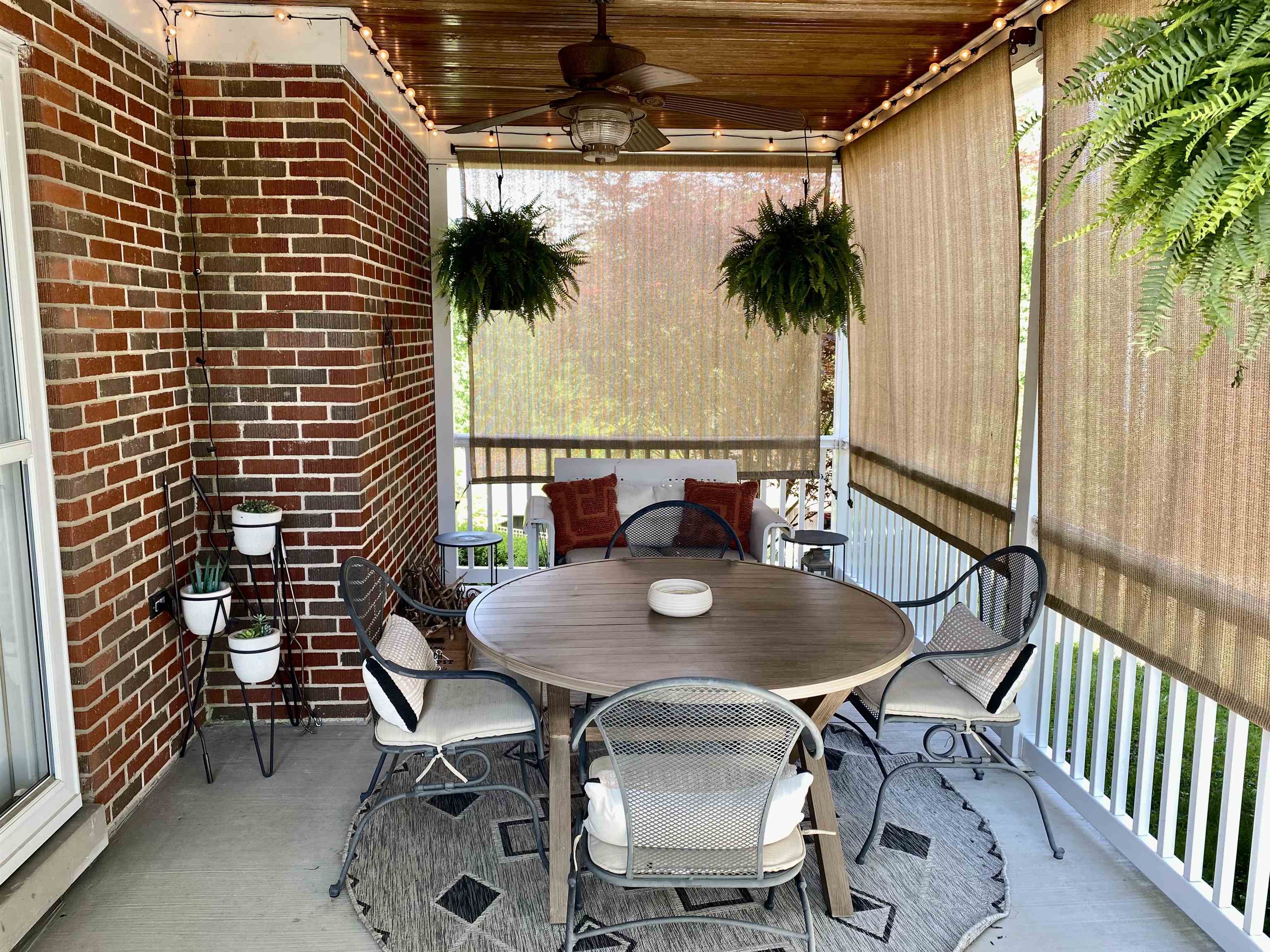 147 Honeysuckle Lane