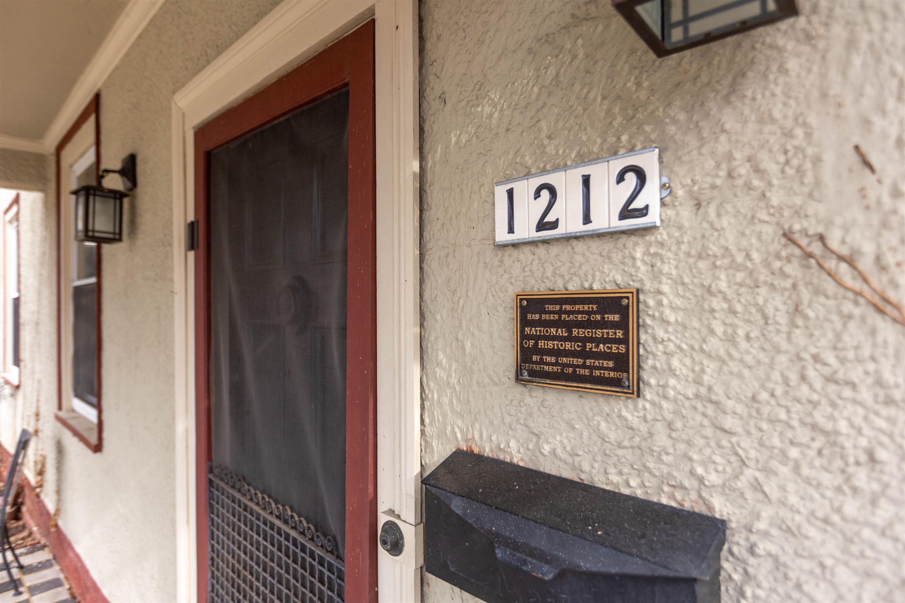 1212 10th Street