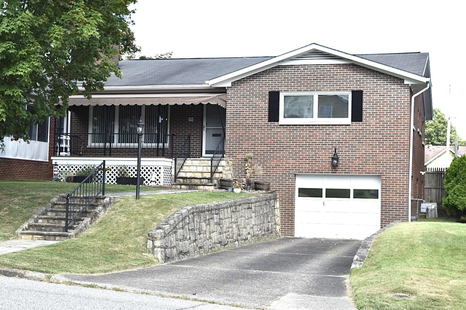 76 Fairfax Drive