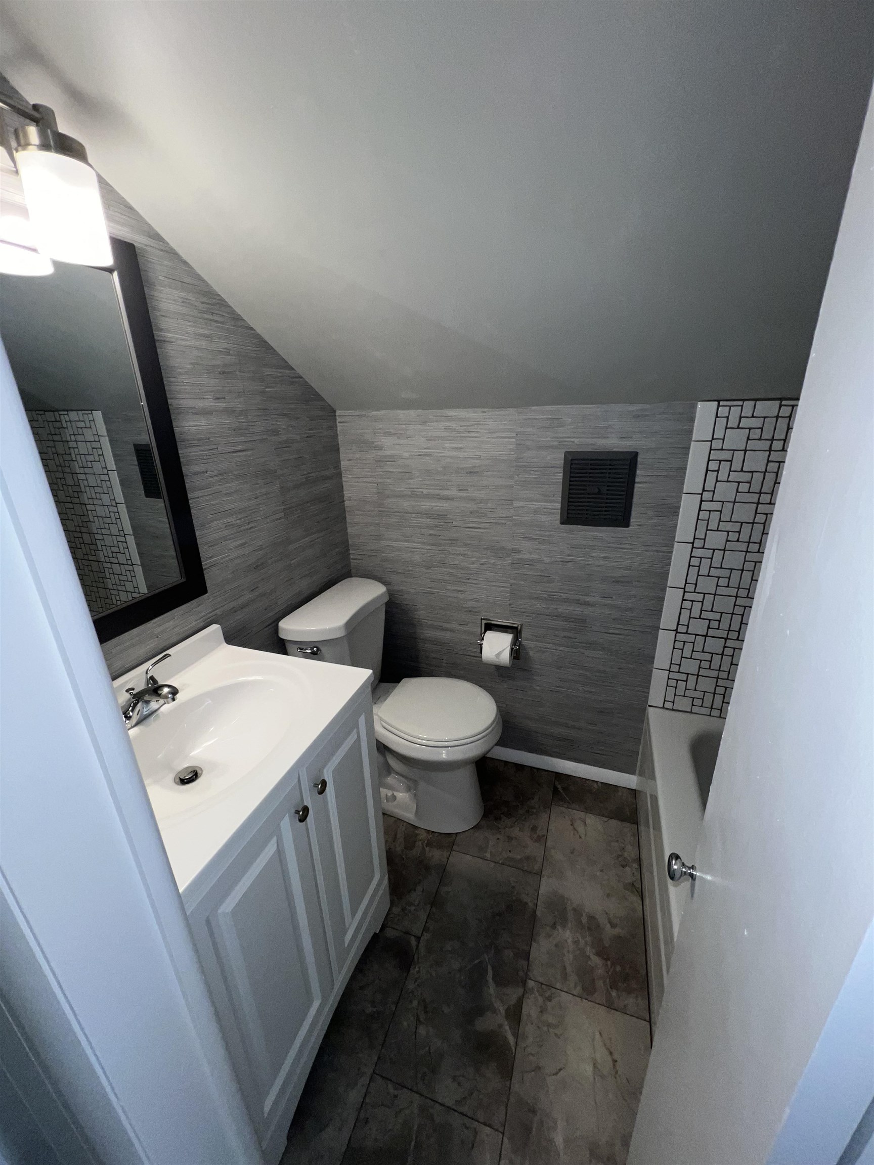 35 Marne Dr