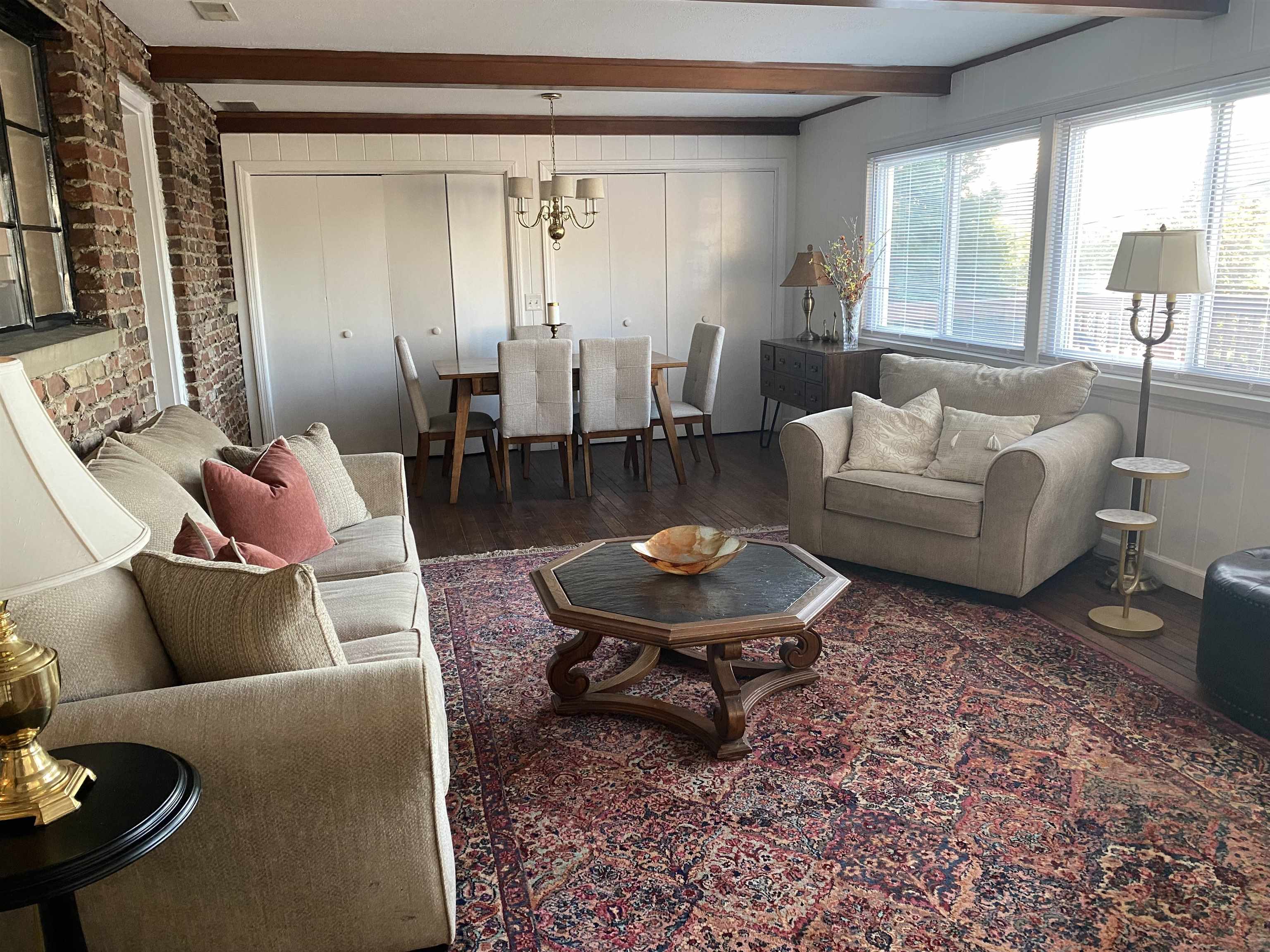 35 Marne Dr