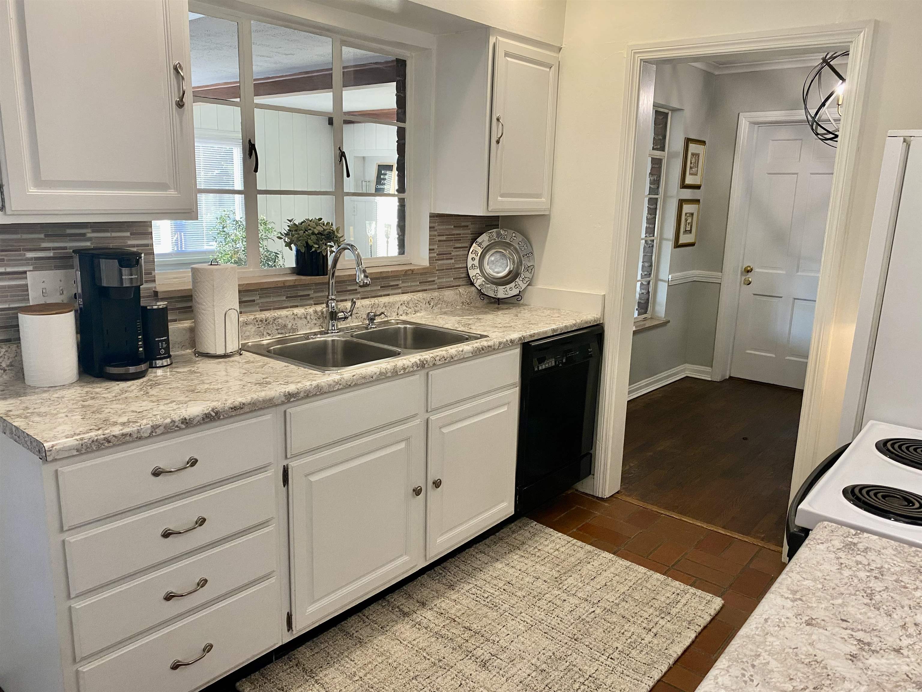 35 Marne Dr