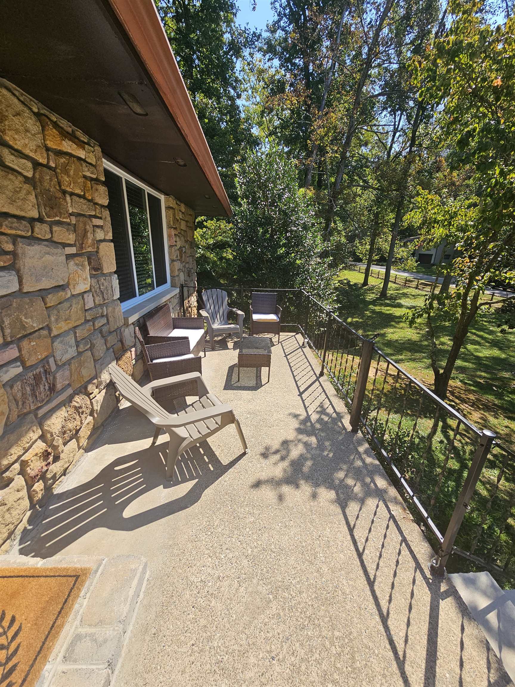 5515 Shawnee Circle
