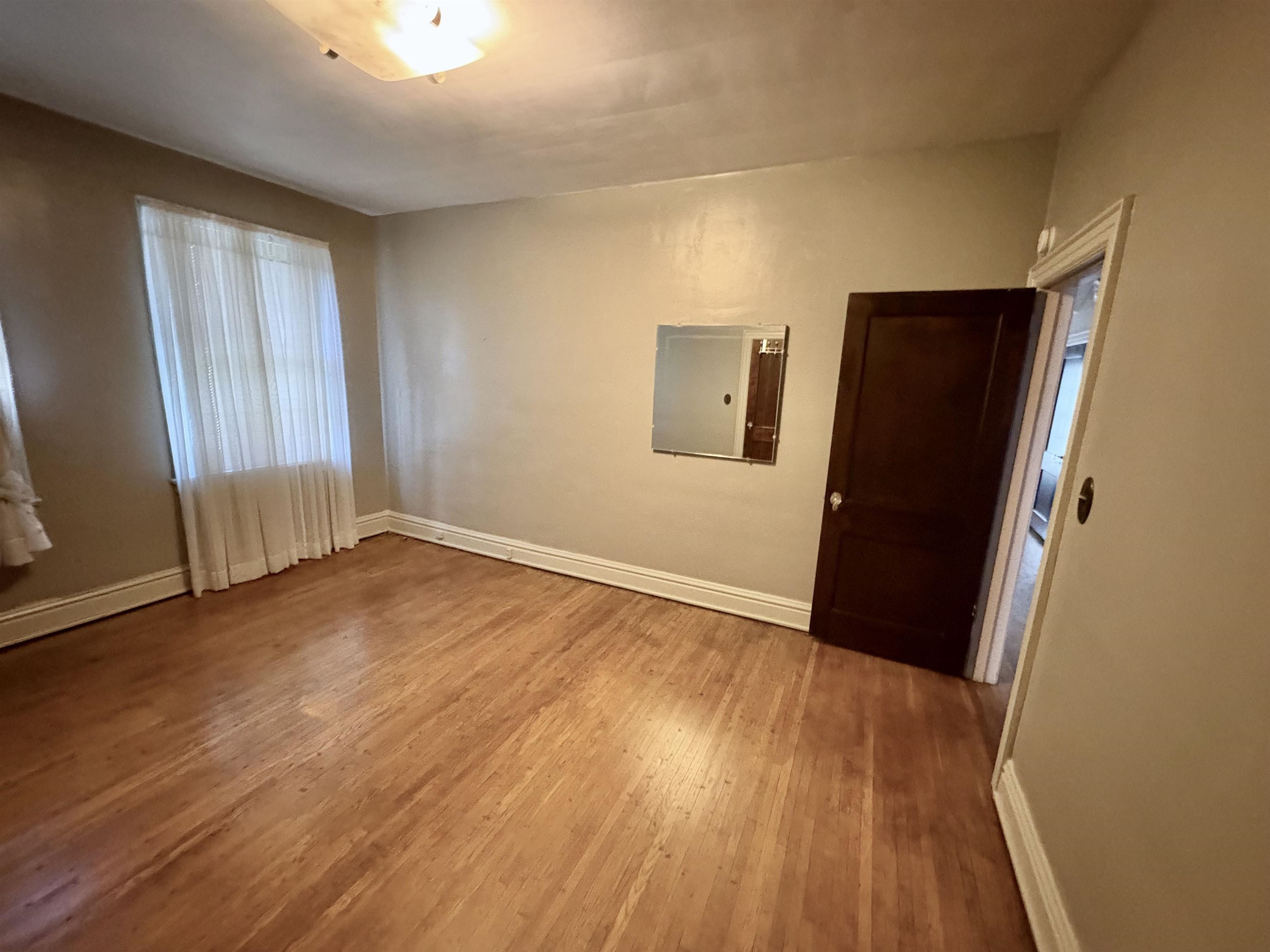 2646 3rd Ave