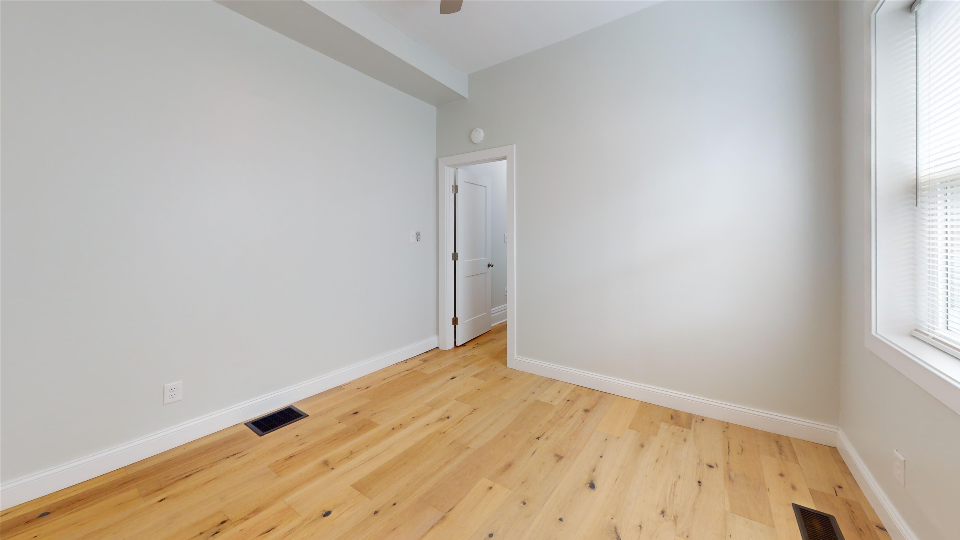 107 W 11th Ave