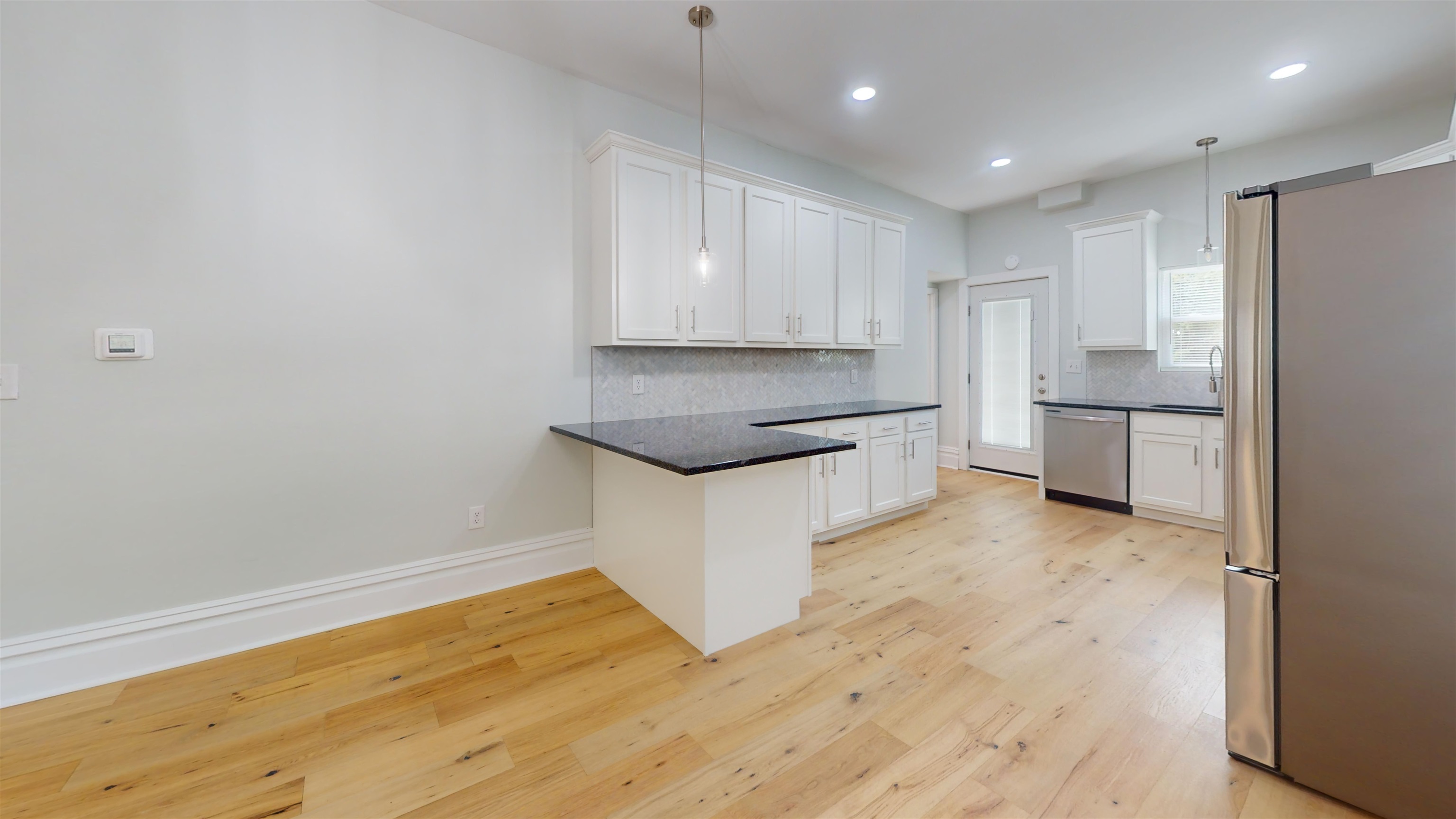 107 W 11th Ave