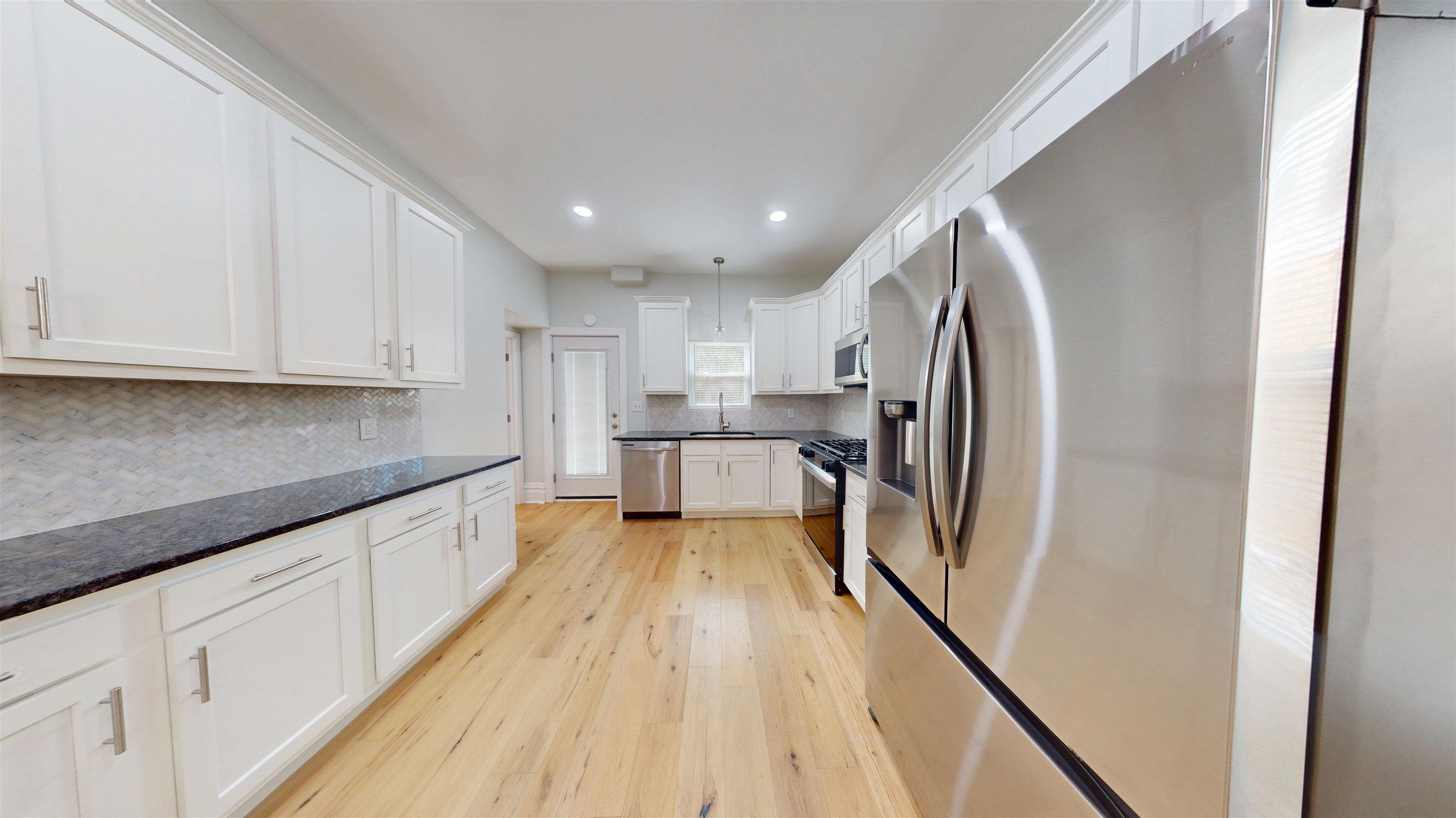 107 W 11th Ave