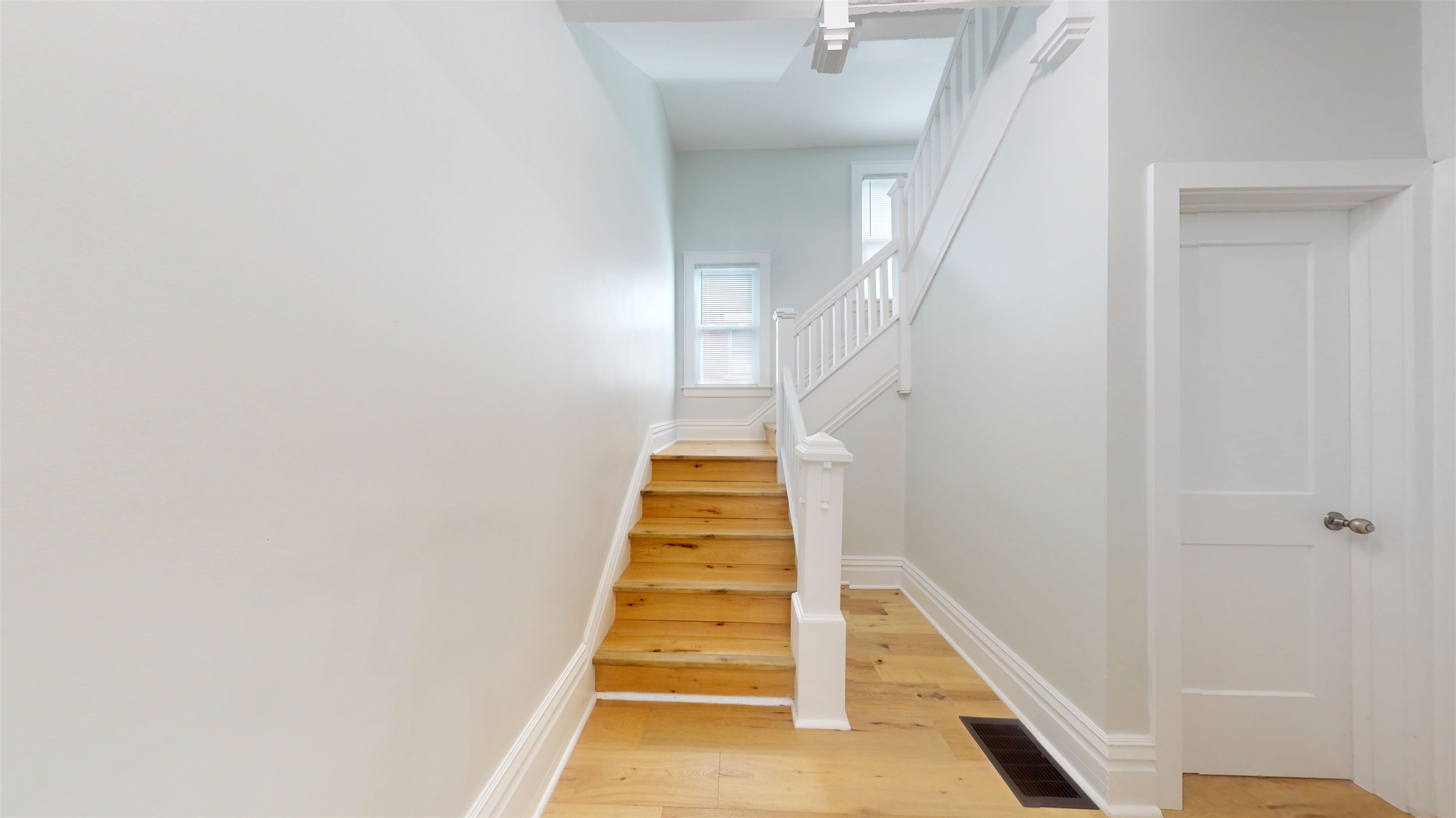 107 W 11th Ave