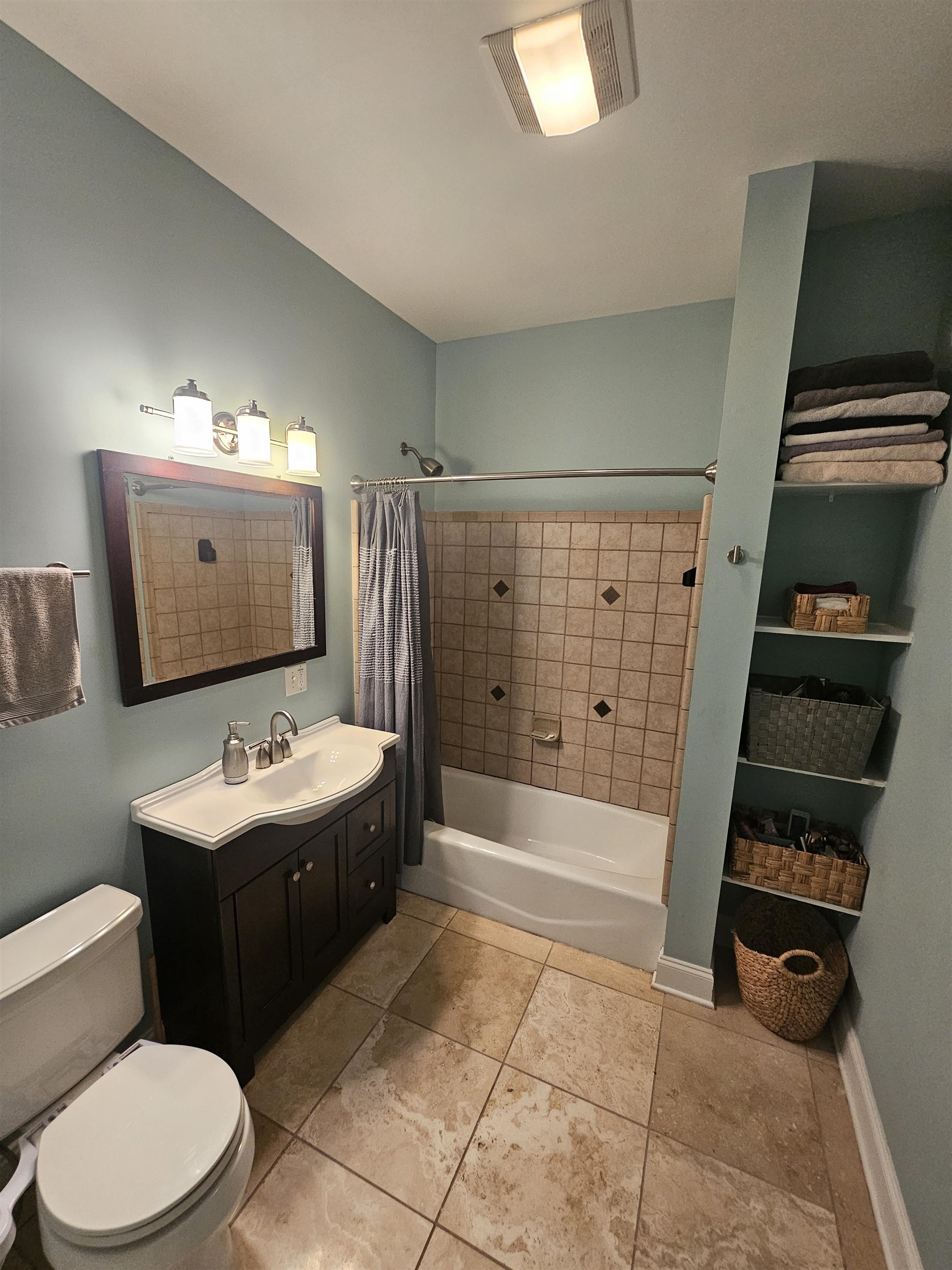 419 9th St Unit 301