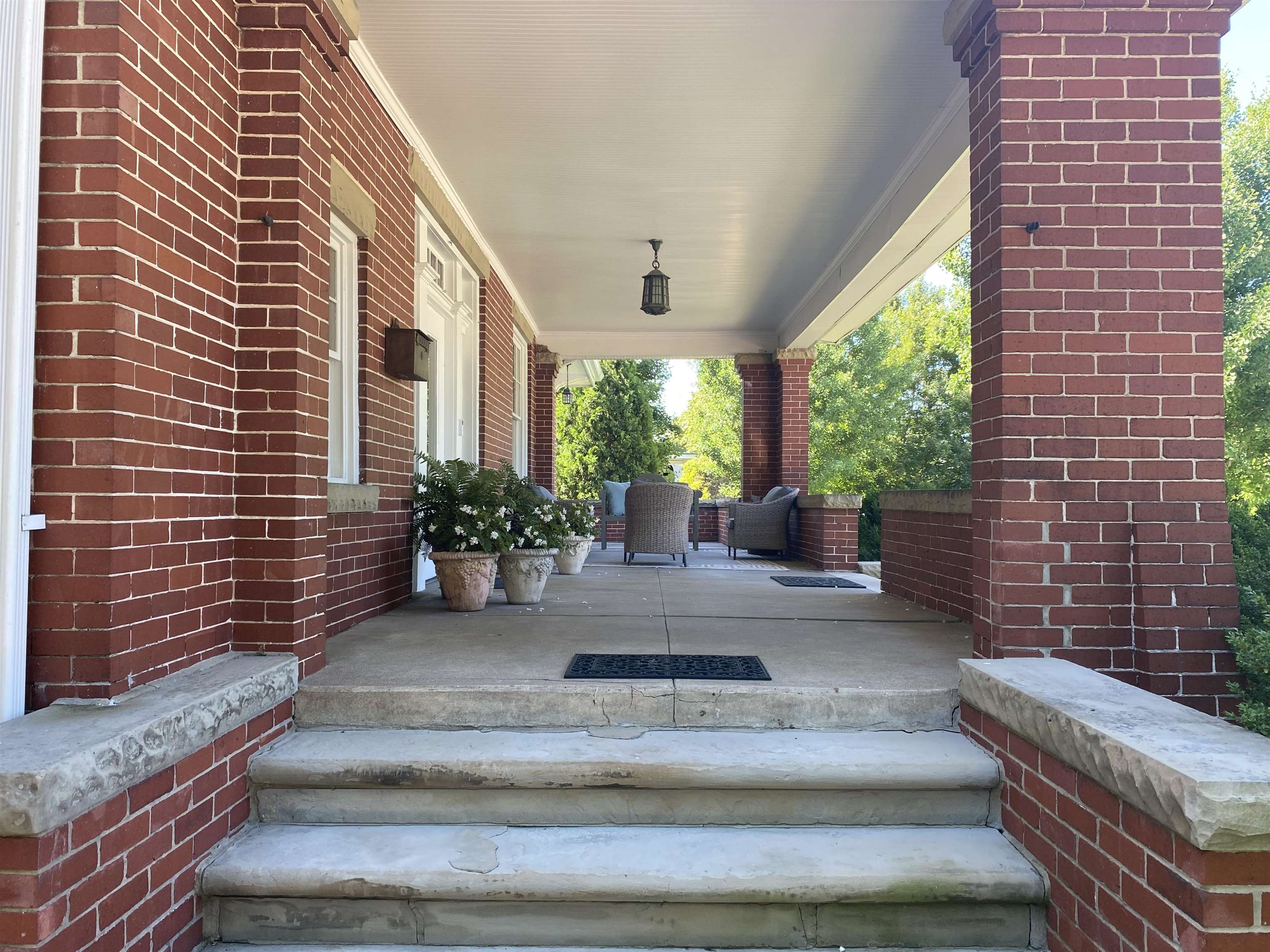 1305 8th Street