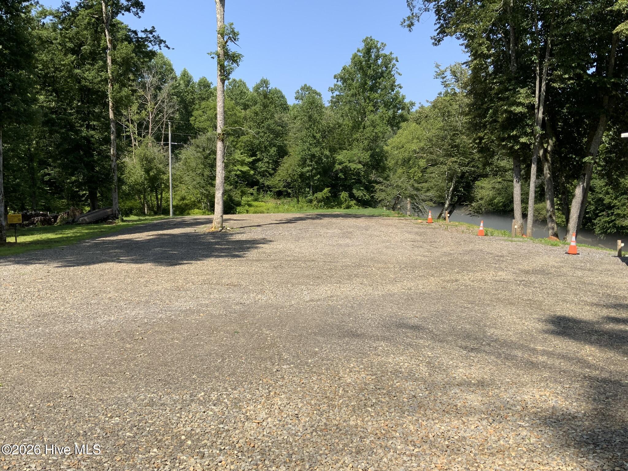 34 Honey Hole Trail