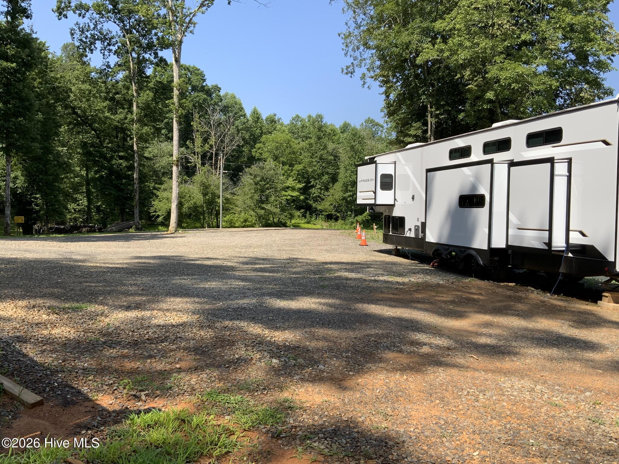 34 Honey Hole Trail