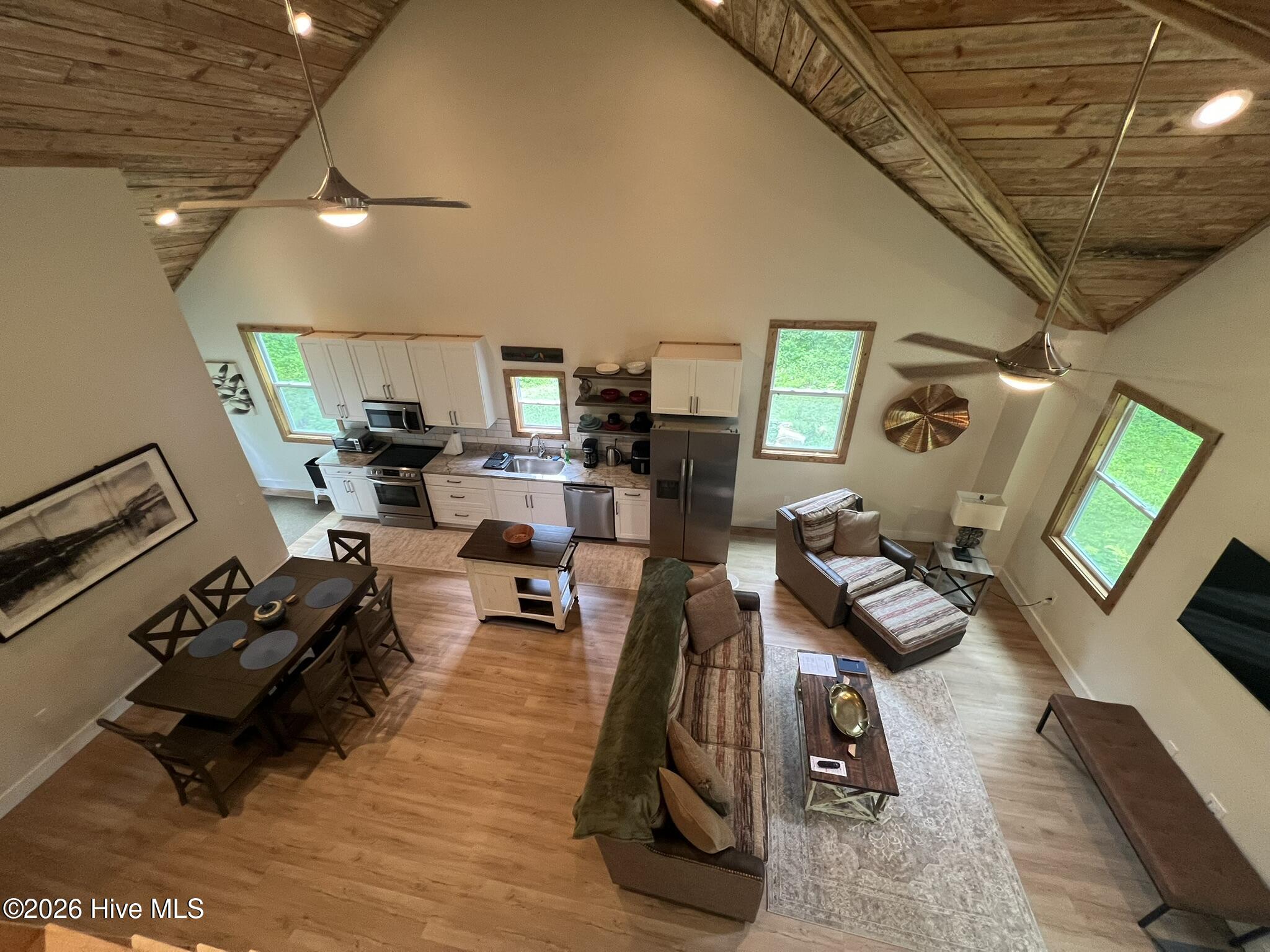 984 Cahill Drive
