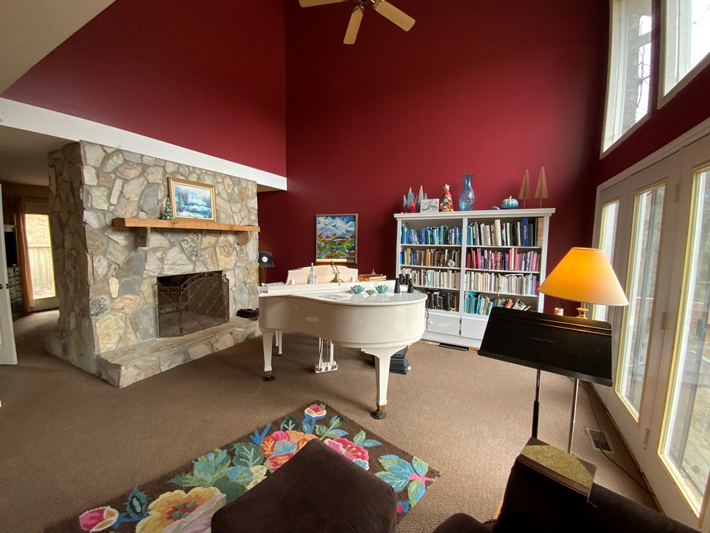 476 Golf Course Circle