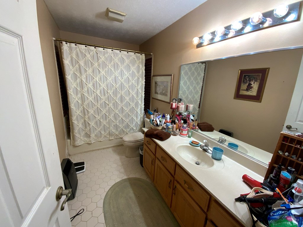 476 Golf Course Circle