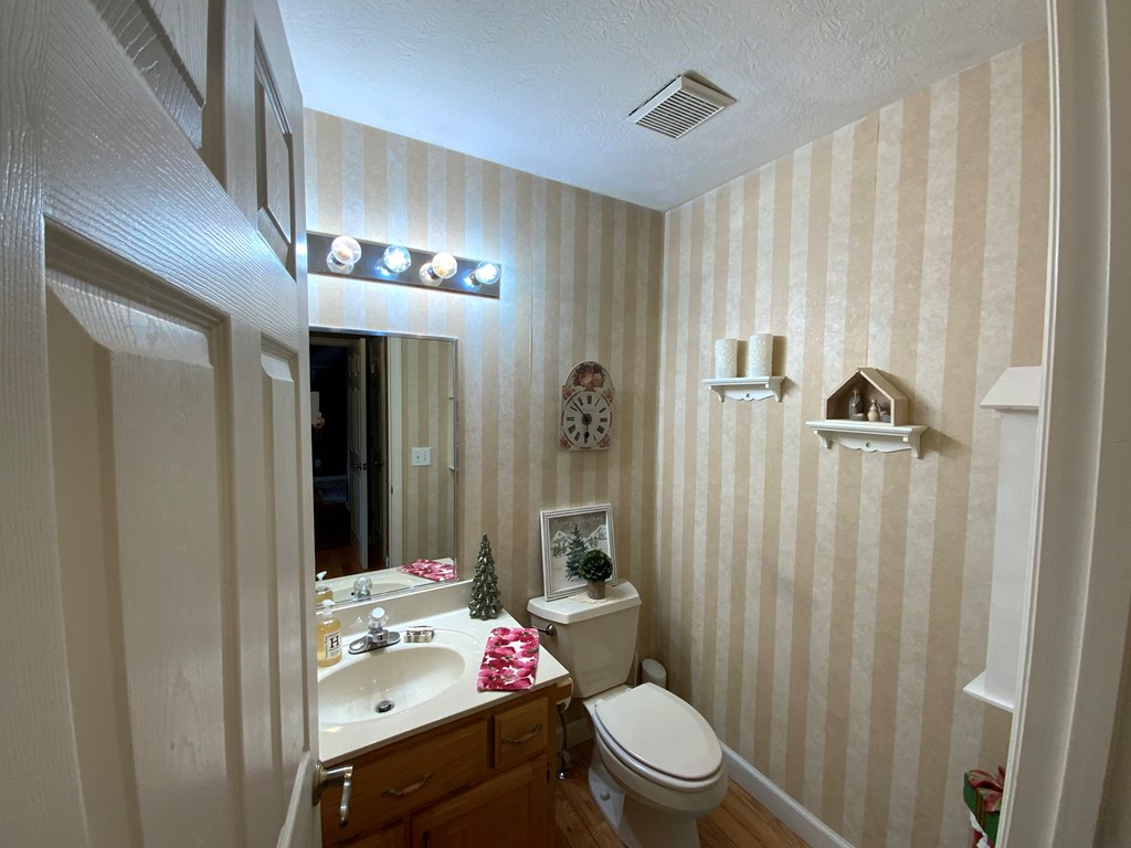 476 Golf Course Circle