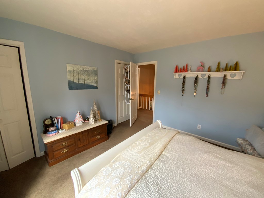 476 Golf Course Circle