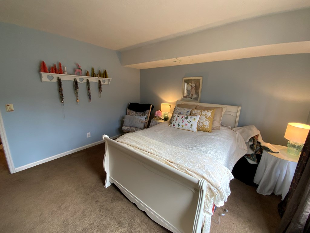 476 Golf Course Circle