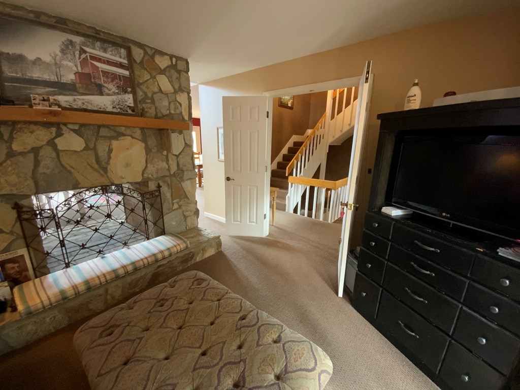 476 Golf Course Circle