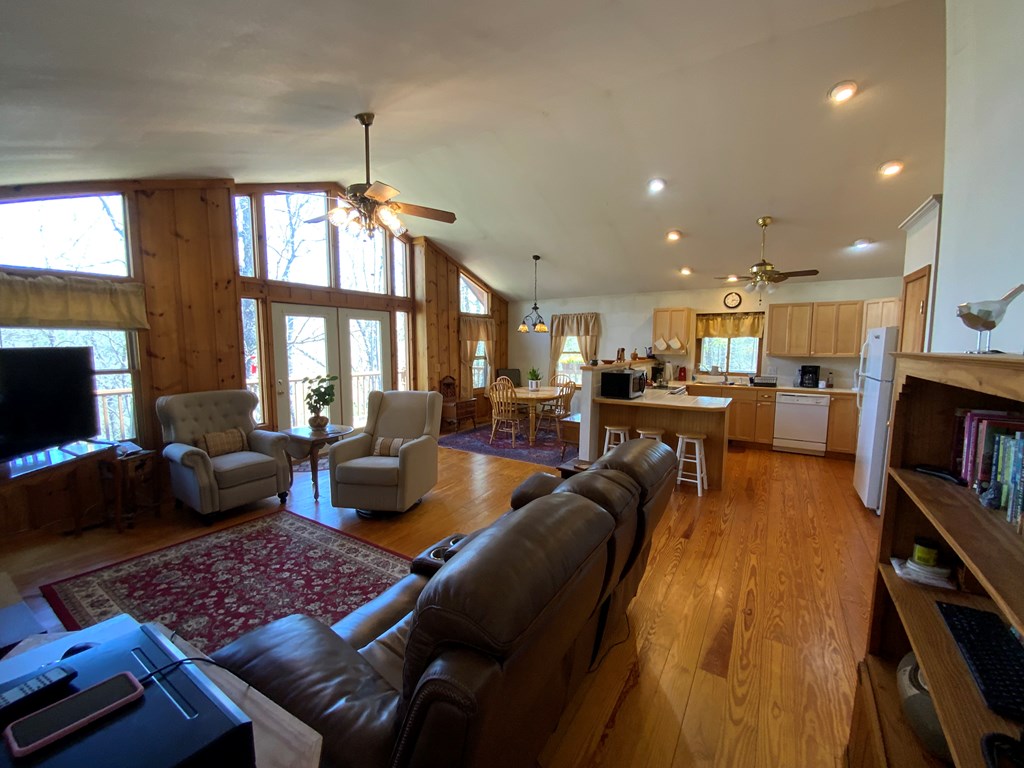 124 Bradford Drive