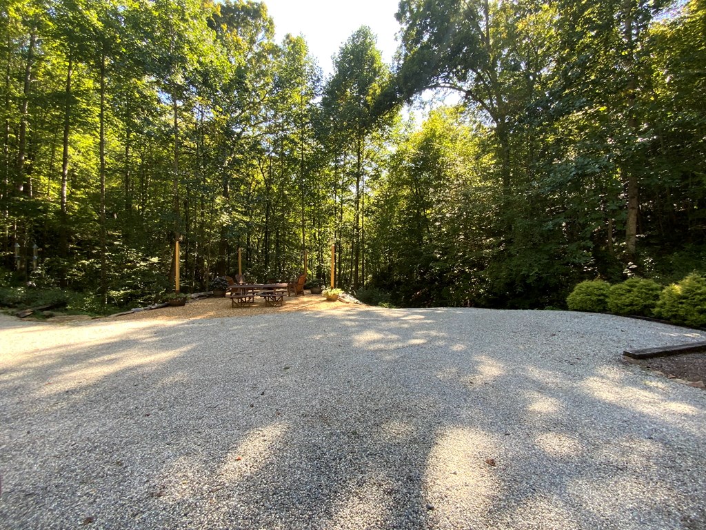 760 Pinedale Lane