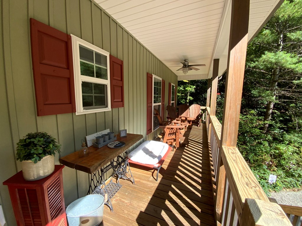 760 Pinedale Lane