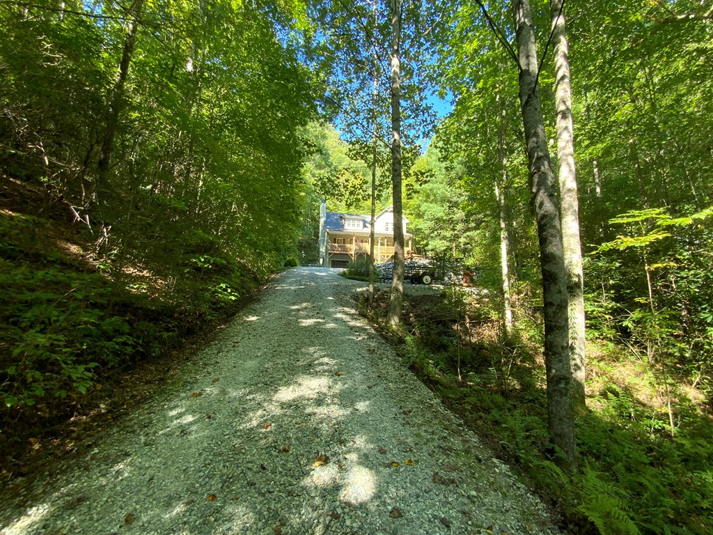 760 Pinedale Lane